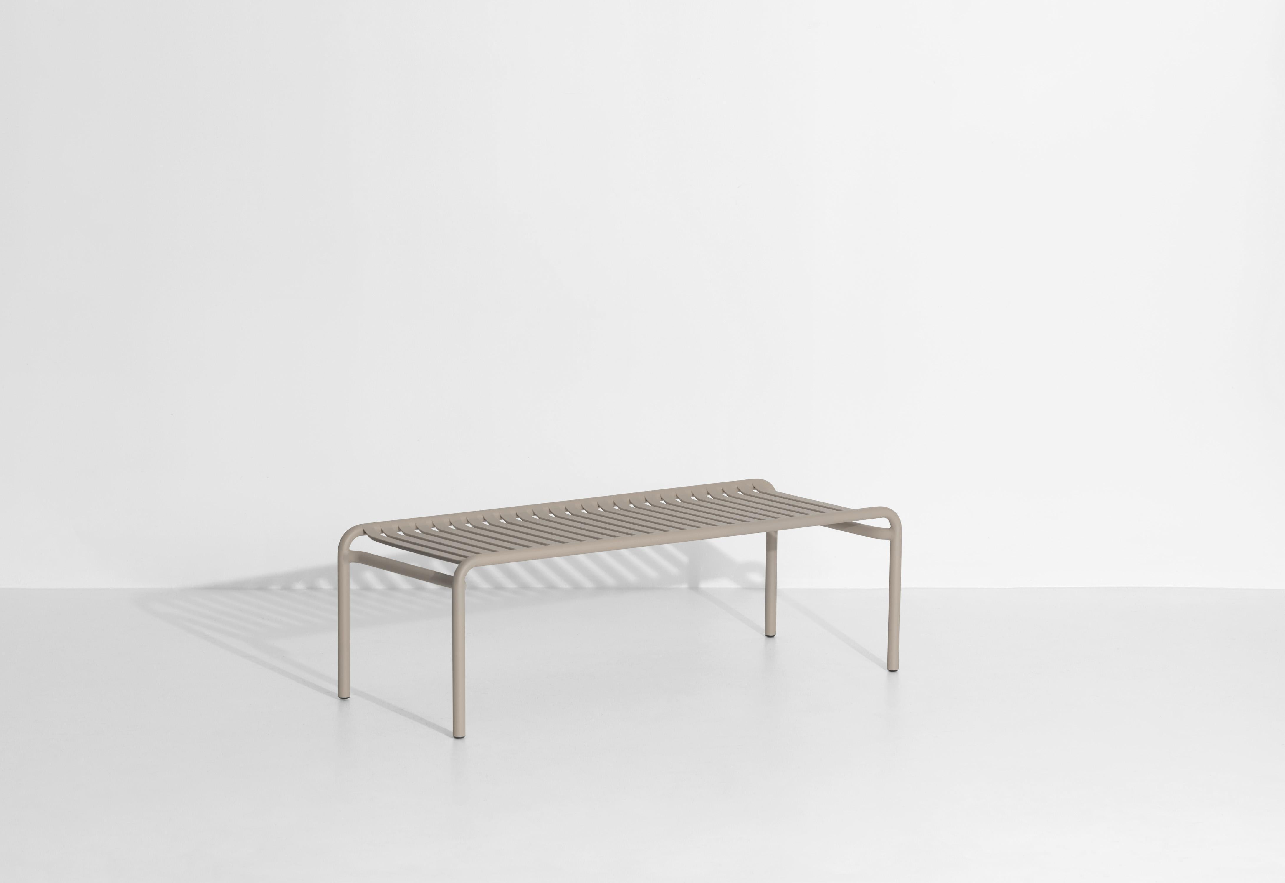 Petite Friture Week-End Long Coffee Table in Dune Aluminium, 2017 In New Condition For Sale In Brooklyn, NY