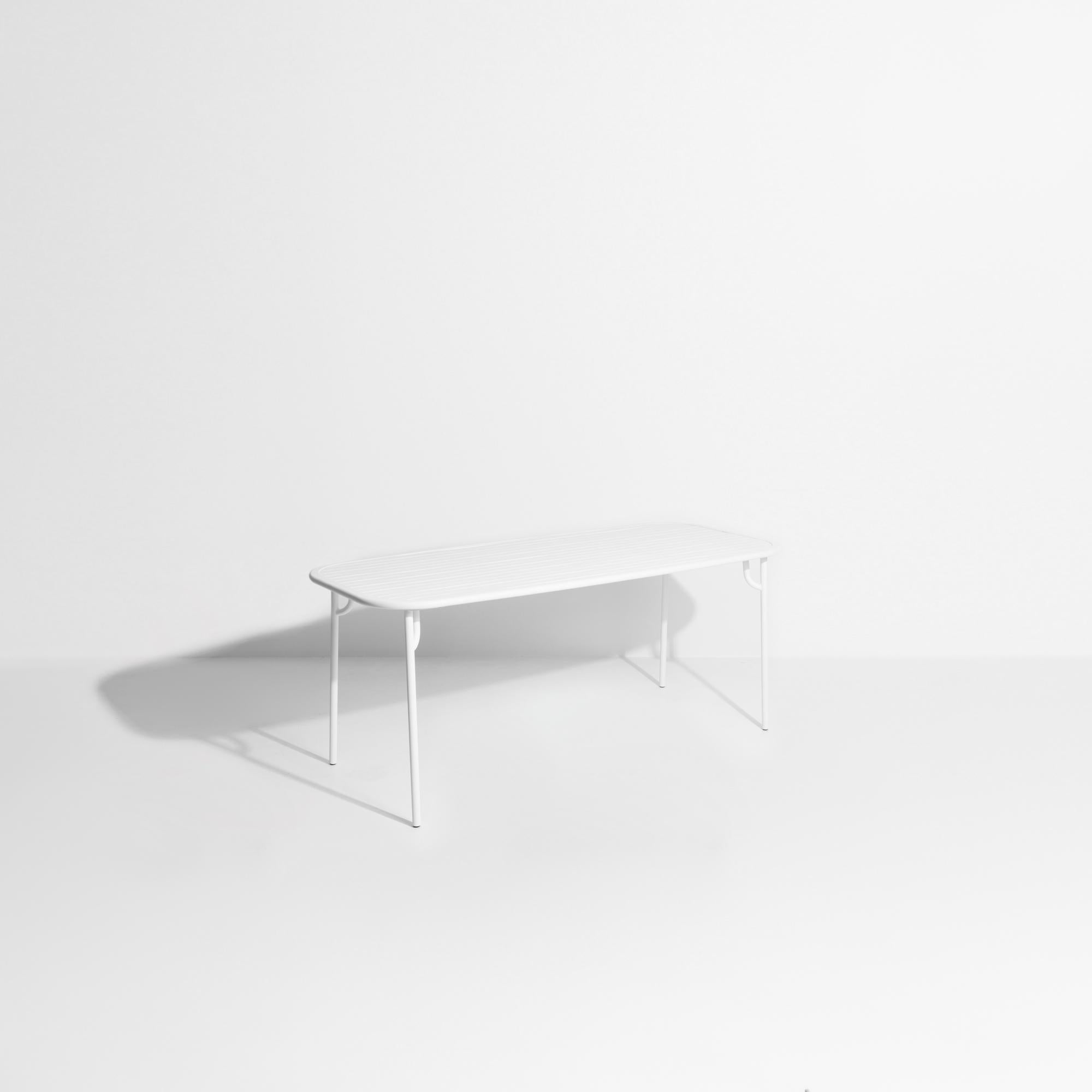Petite Friture Week-End Medium Rectangular Dining Table in White Aluminium with Slats by Studio BrichetZiegler, 2017

The week-end collection is a full range of outdoor furniture, in aluminium grained epoxy paint, matt finish, that includes 18