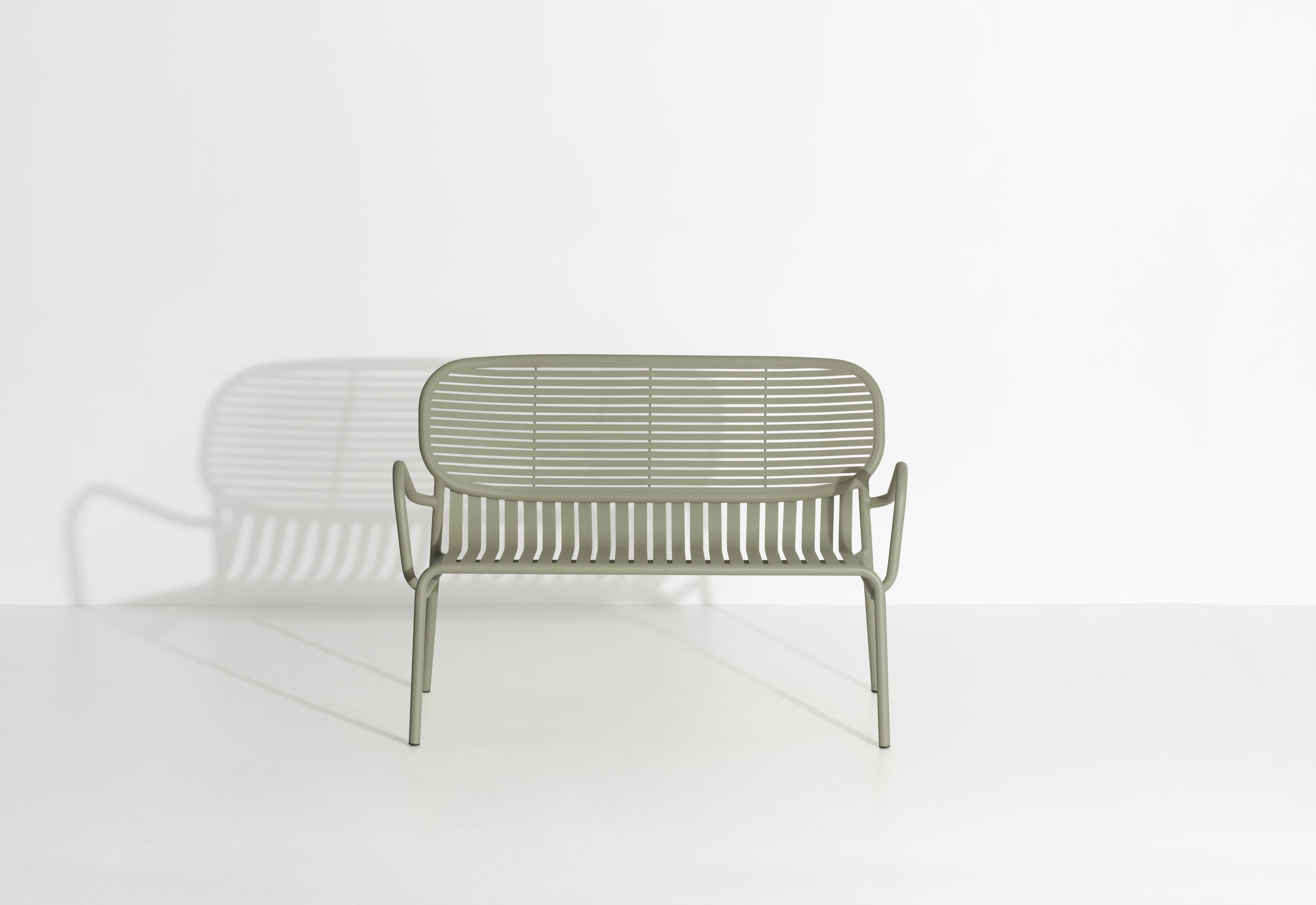 Kleines Friture Week-End-Sofa aus Jadegrünem Aluminium von Studio BrichetZiegler (Chinesisch) im Angebot