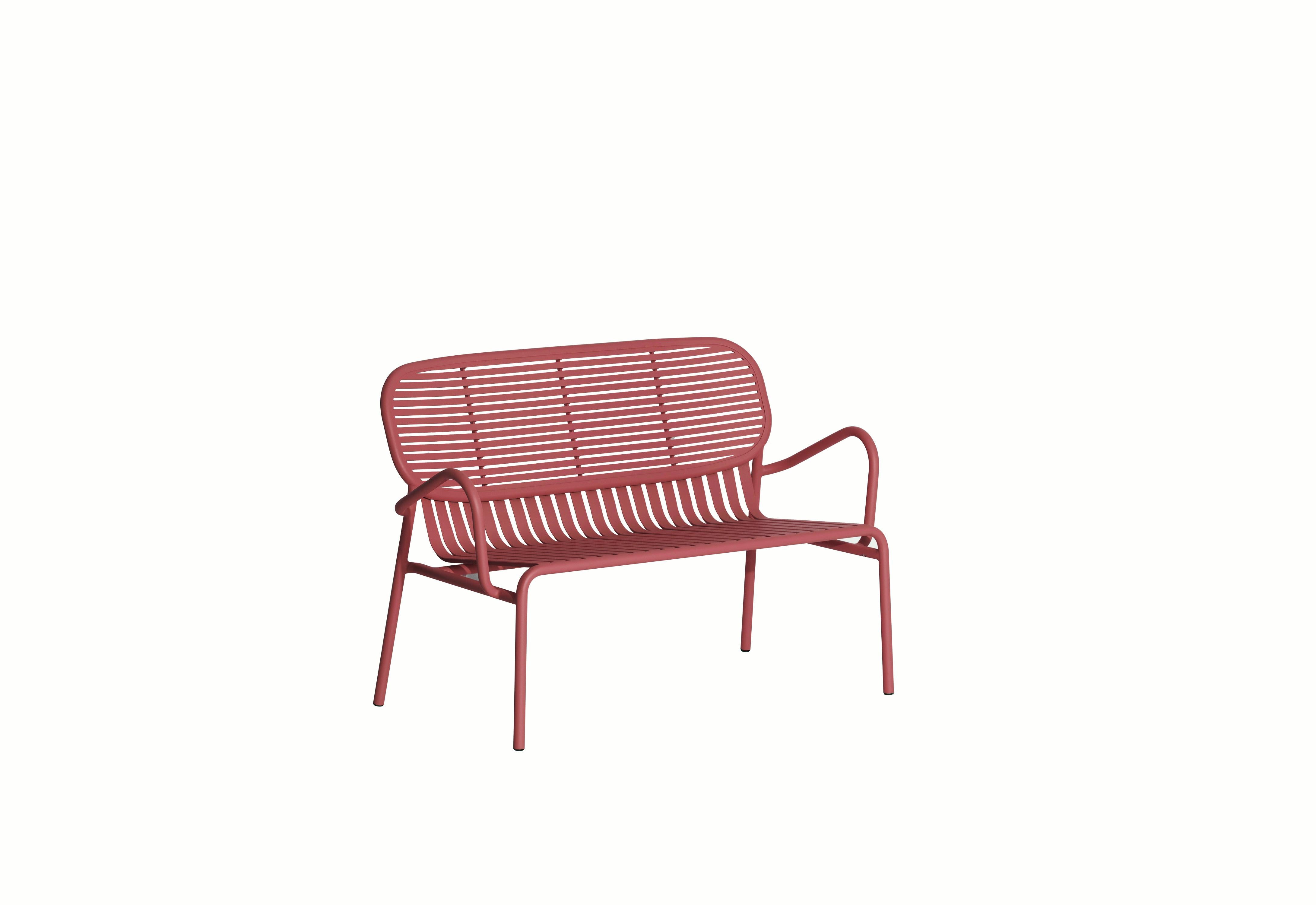 Petite Friture Week-End Sofa in Terracotta Aluminium by Studio BrichetZiegler, 2017

The week-end collection is a full range of outdoor furniture, in aluminium grained epoxy paint, matt finish, that includes 18 functions and 8 colours for the