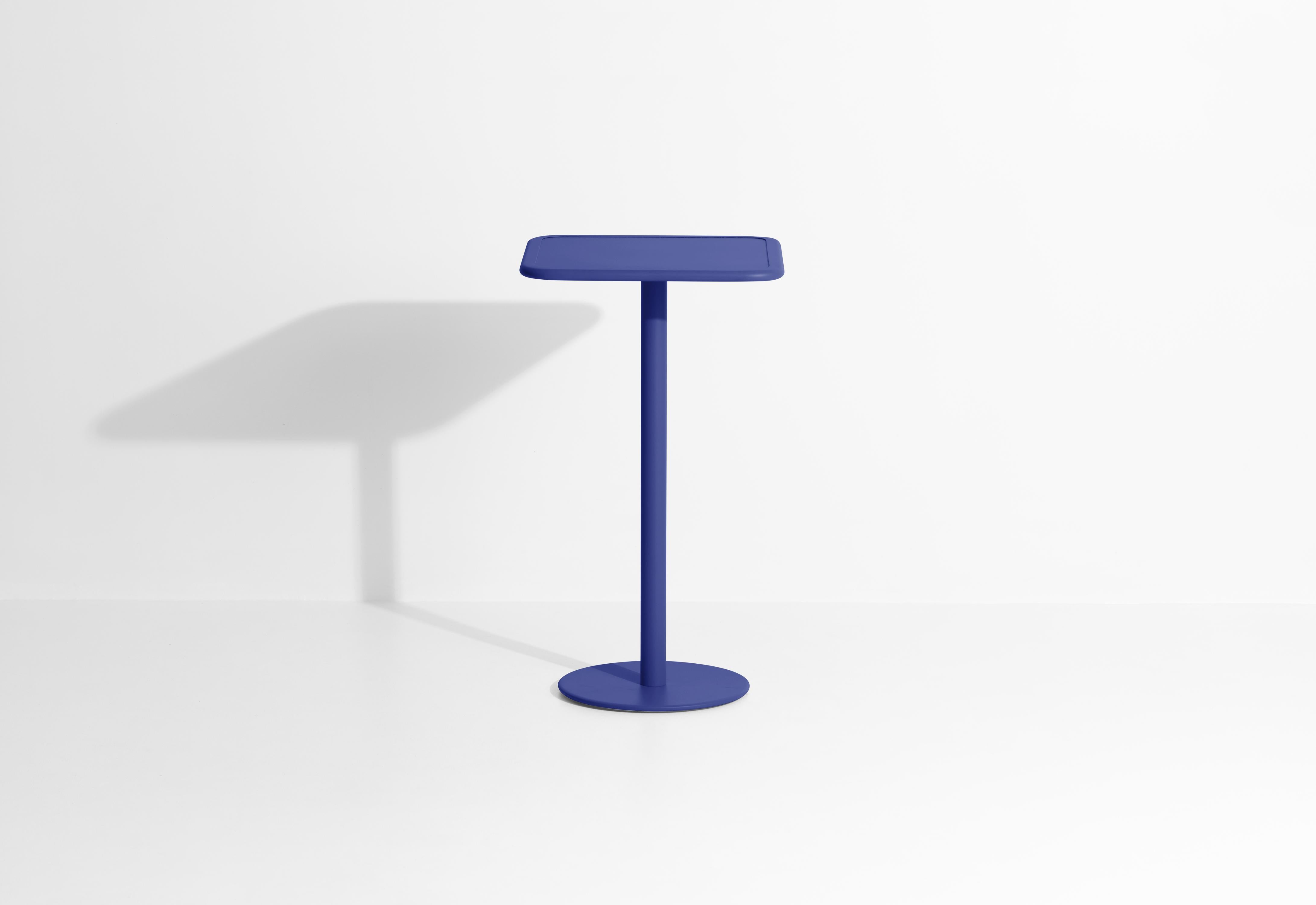 Petite Friture Week-End Square High Table in Blue Aluminium, 2017 In New Condition For Sale In Brooklyn, NY