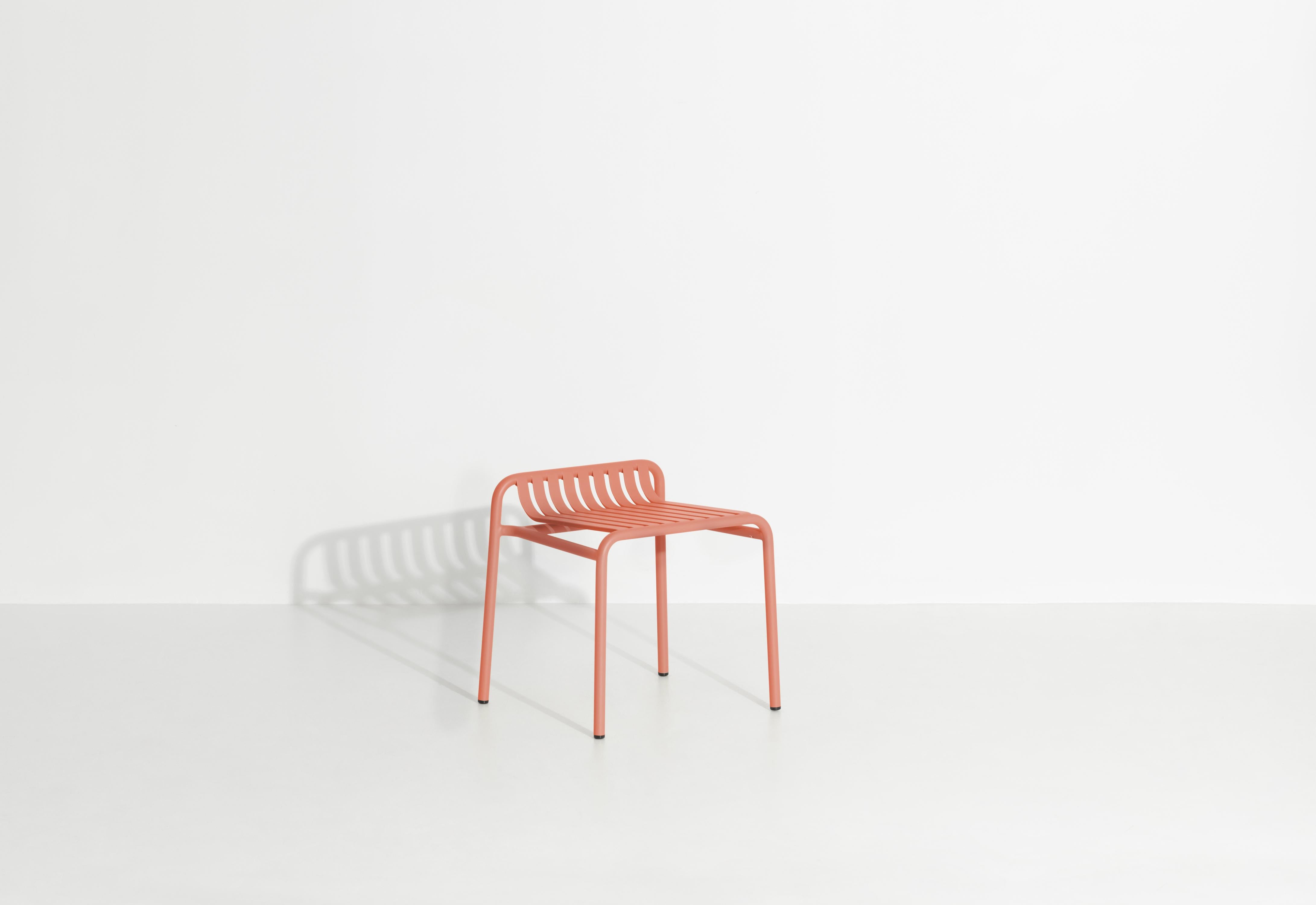 Petite Friture Week-End Stool in Coral Aluminium by Studio BrichetZiegler, 2017

The week-end collection is a full range of outdoor furniture, in aluminium grained epoxy paint, matt finish, that includes 18 functions and 8 colours for the retail