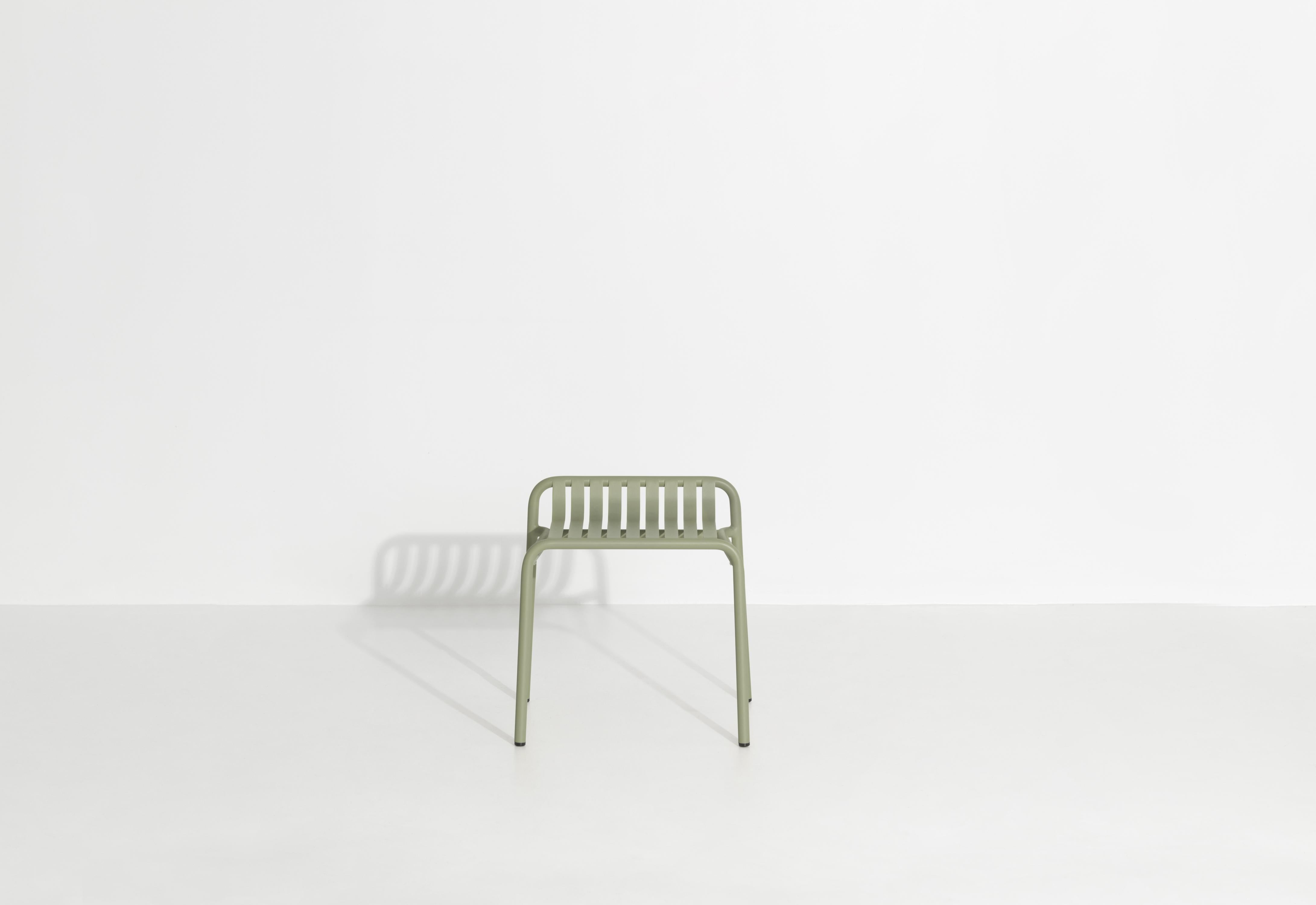 Chinois Petit tabouret de la semaine Friture en aluminium vert jade par Studio BrichetZiegler en vente