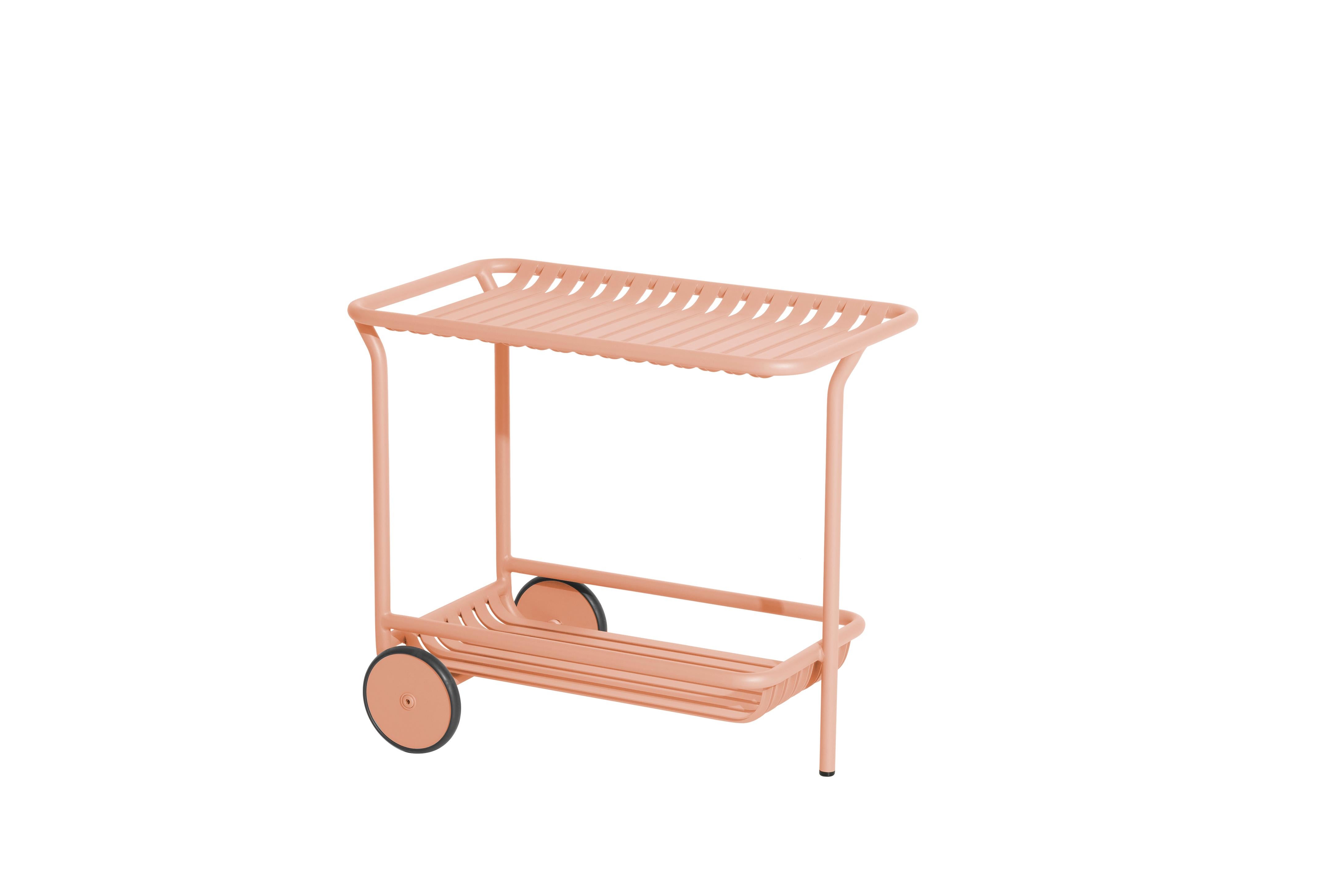 Petite Friture Week-End Trolley in Blush Aluminium by Studio BrichetZiegler, 2017

The week-end collection is a full range of outdoor furniture, in aluminium grained epoxy paint, matt finish, that includes 18 functions and 8 colours for the retail