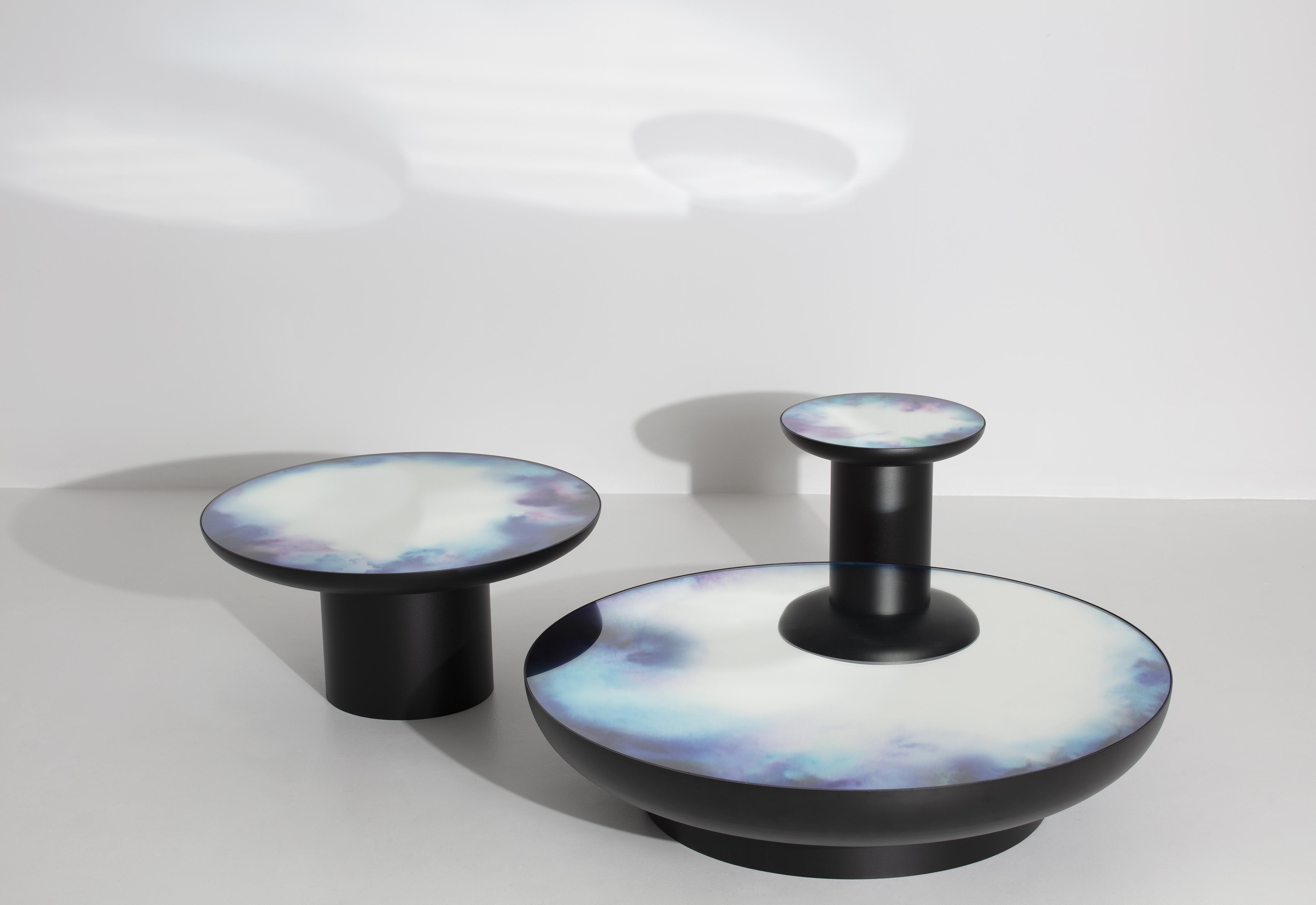 Petite table basse Francis XL en miroir aquarelle noir et bleu de Friture en vente 1
