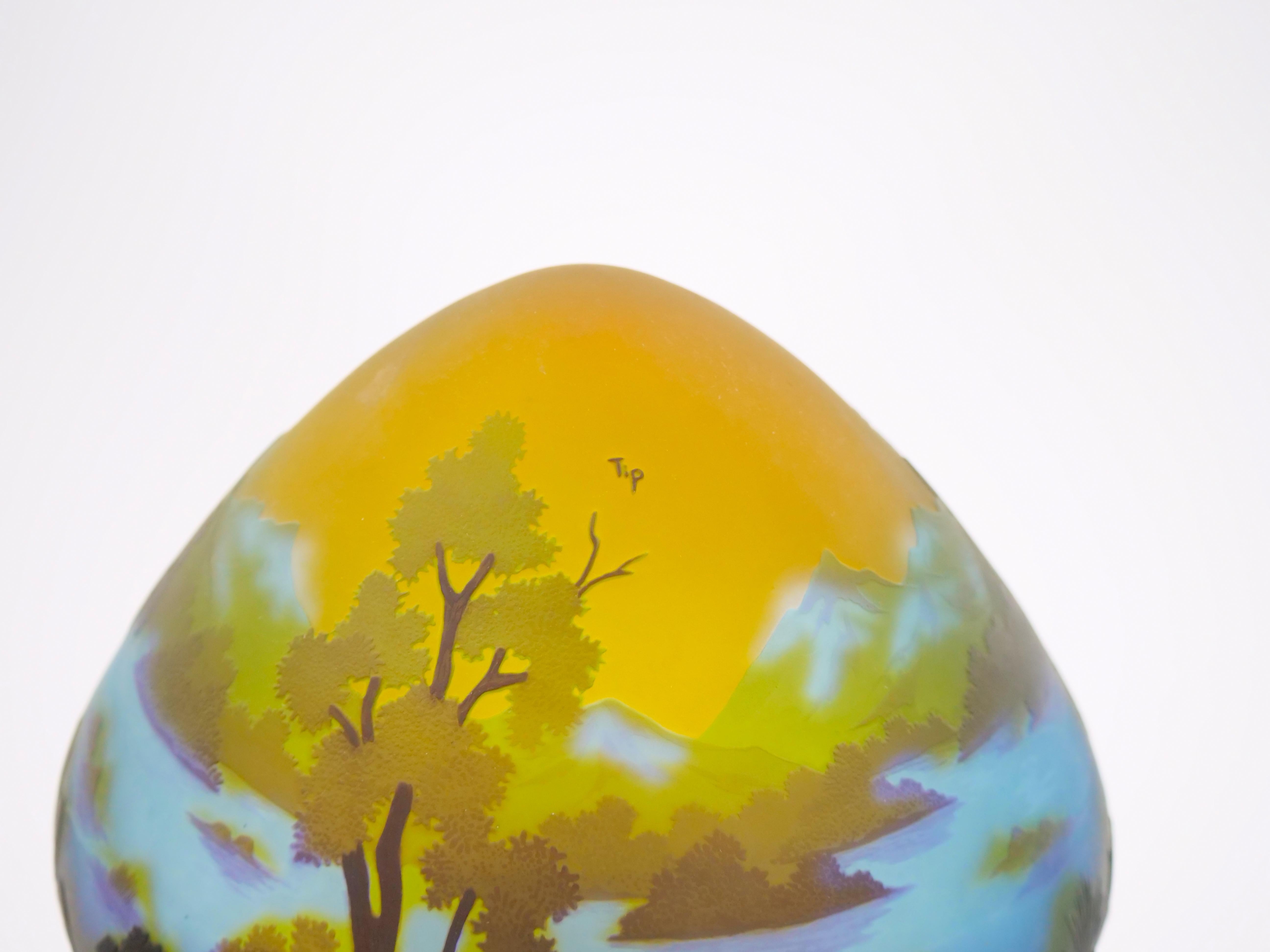 Lampe à poser Petite Galle Cameo en verre en vente 7