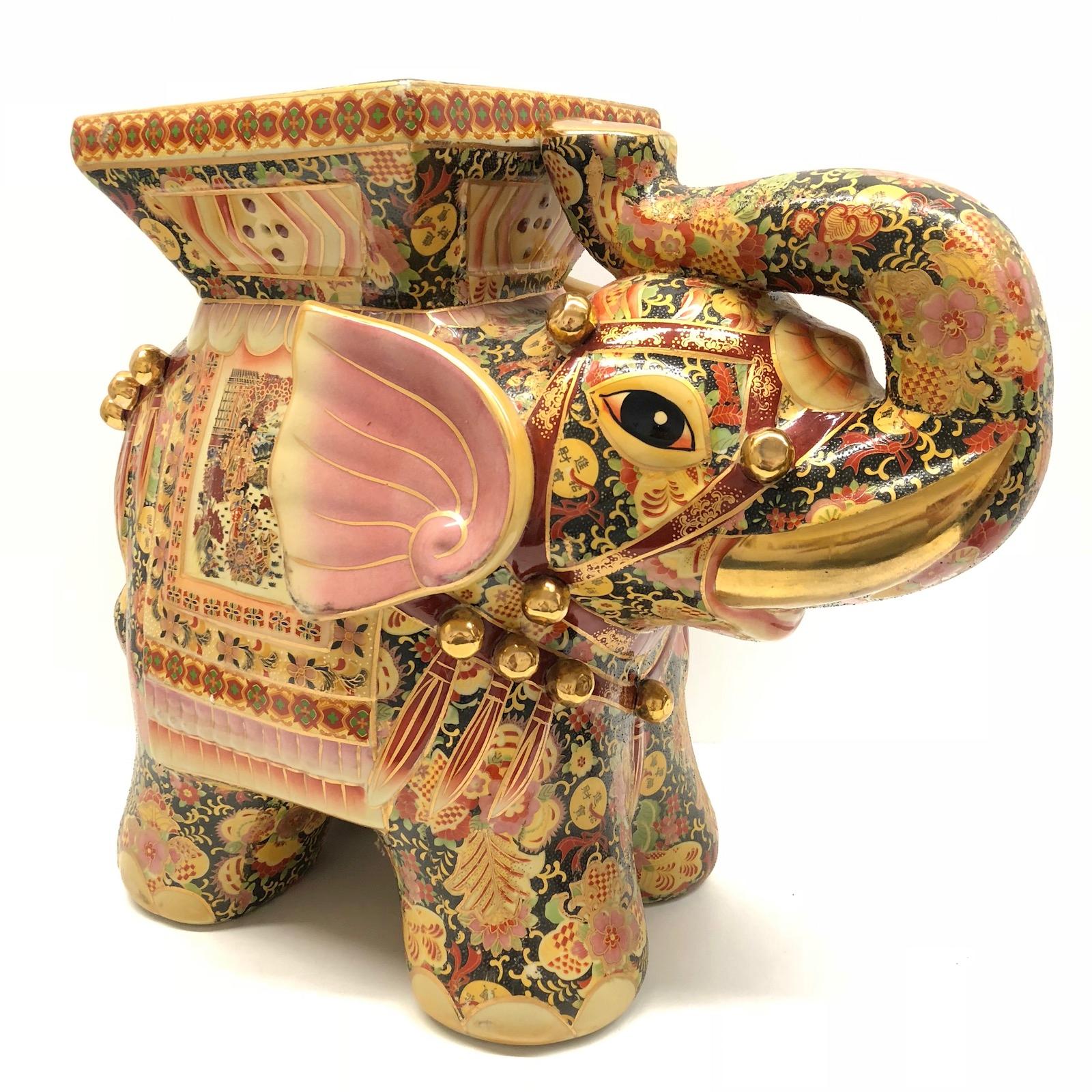 Schöne Mitte des 20. Jahrhunderts glasierte Keramik Elefant Garten Plant Stand oder Sitz. Handgefertigt aus Keramik. Eine schöne Ergänzung für Ihr Haus:: Ihre Terrasse oder Ihren Garten 
 