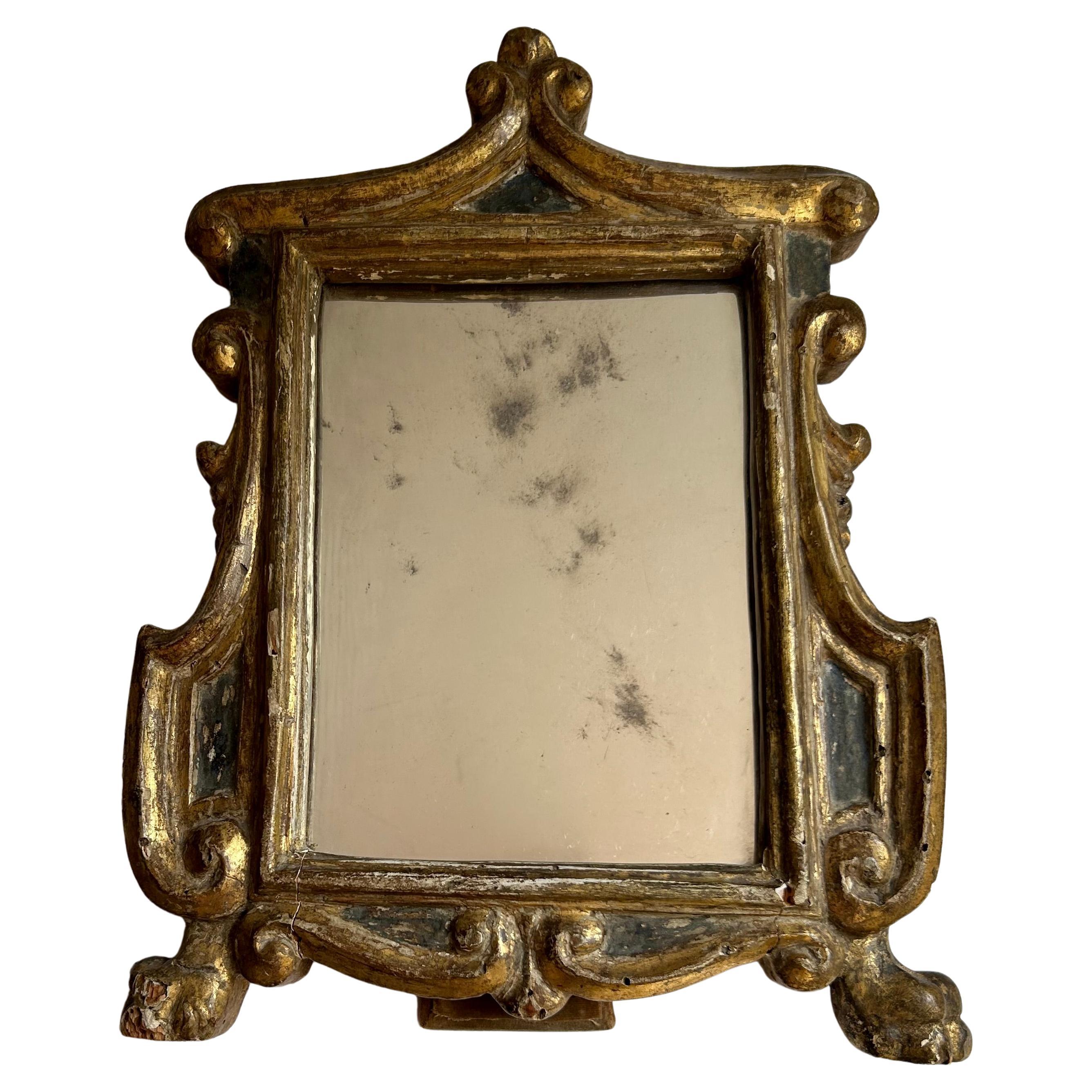 Pequeño espejo dorado de pared y mesa, Siglo XVIII, Italiano en venta