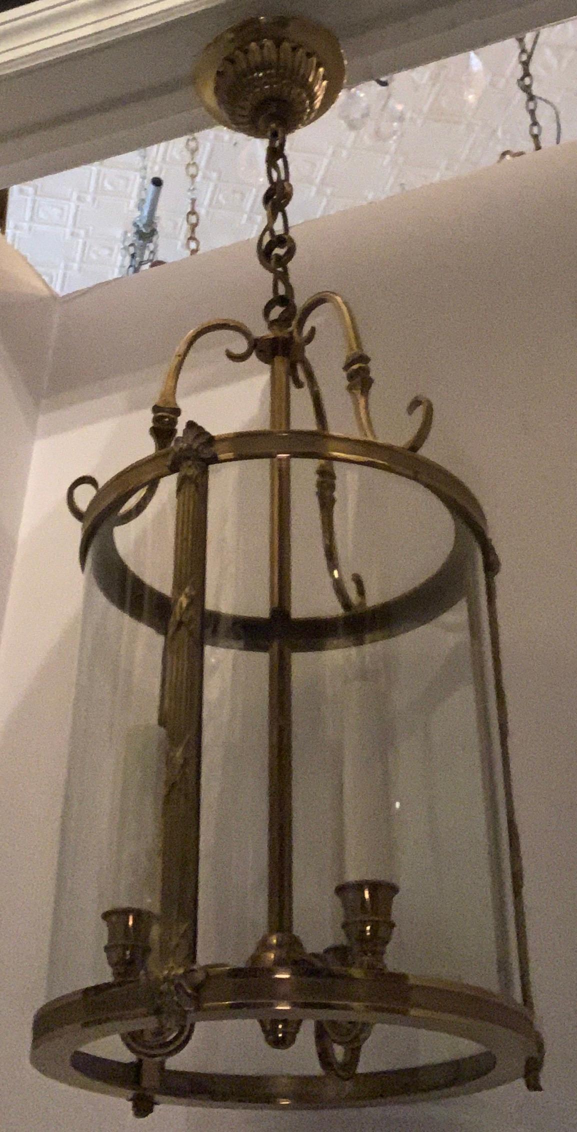 Petite gilt bronze readed X-pattern and curved glass lanterns fixtures set 4
four available
Each sold separately.
