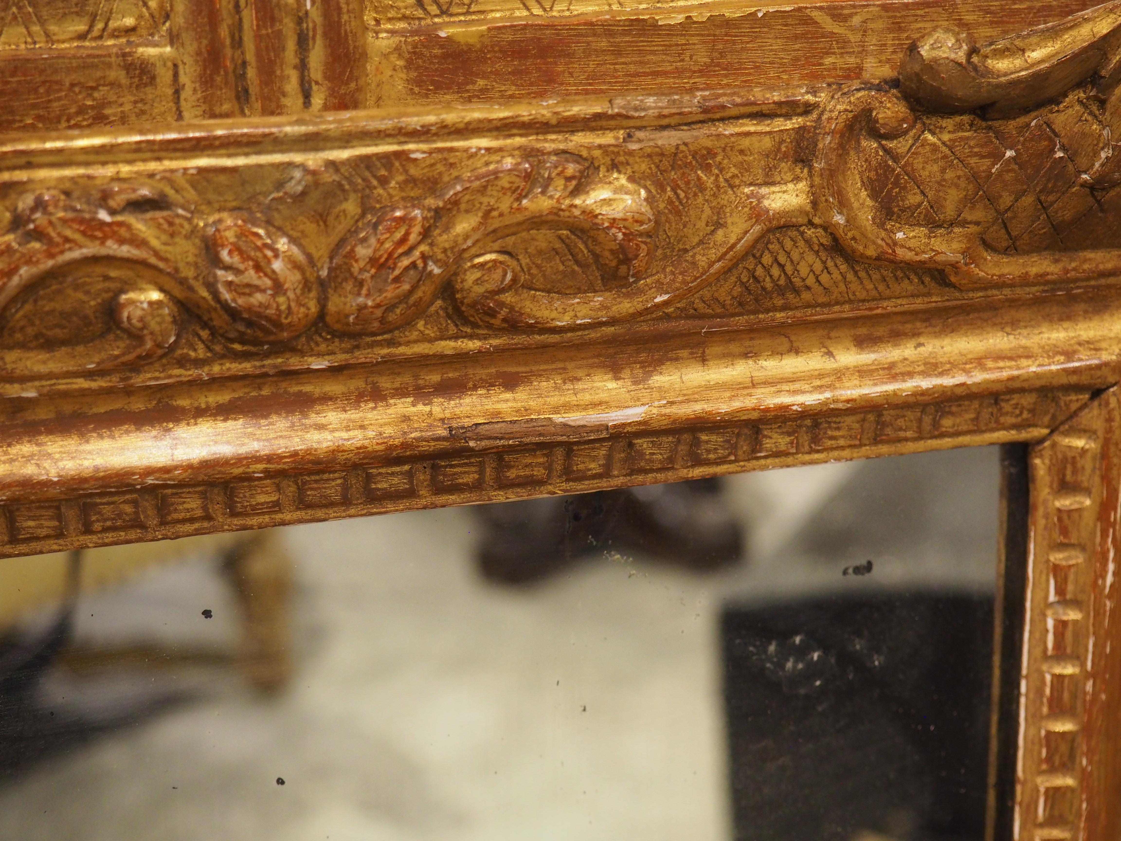 Kleiner Spiegel aus Giltwood aus der Provence, Frankreich, CIRCA 1900 im Angebot 5