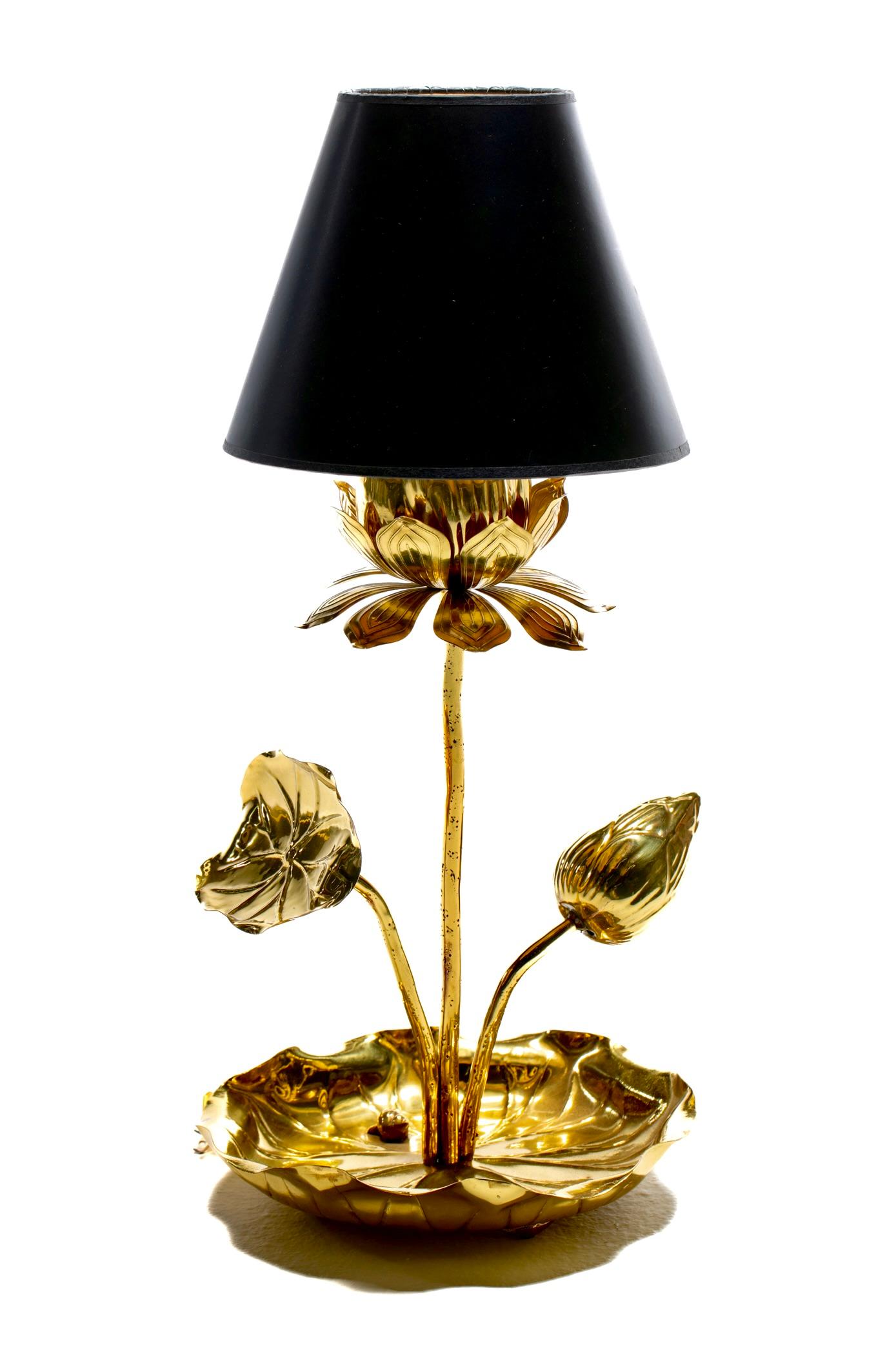 Kleine Hollywood-Regency- Lotusblumenlampe aus poliertem Messing von Feldman, um 1960 im Angebot 10