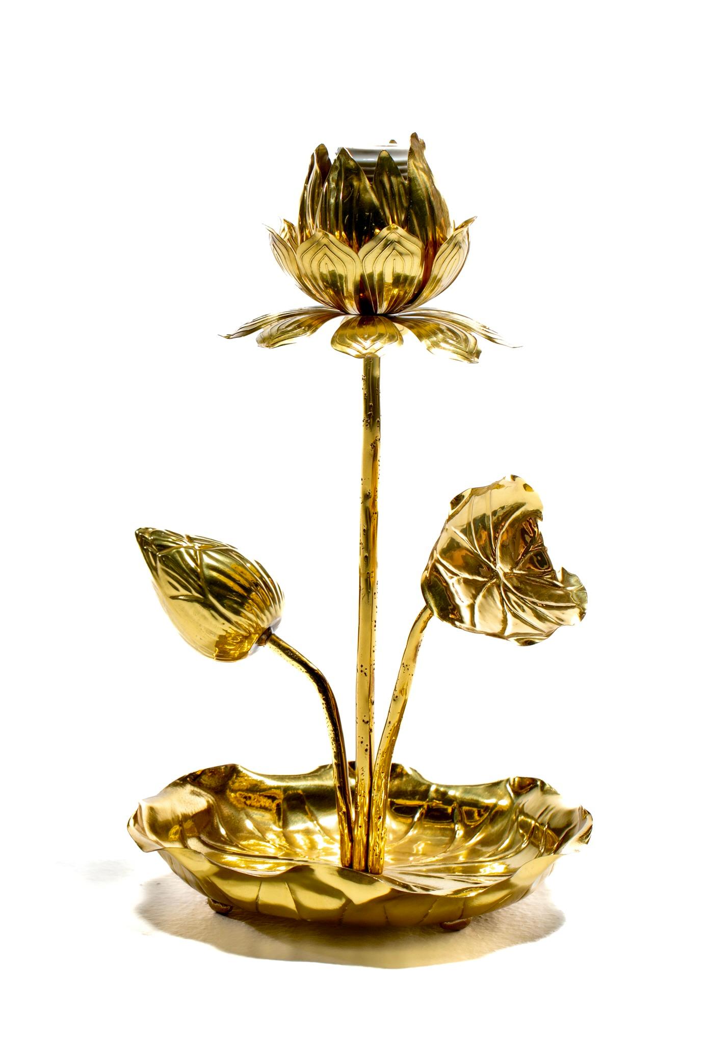Kleine Hollywood-Regency- Lotusblumenlampe aus poliertem Messing von Feldman, um 1960 (amerikanisch) im Angebot