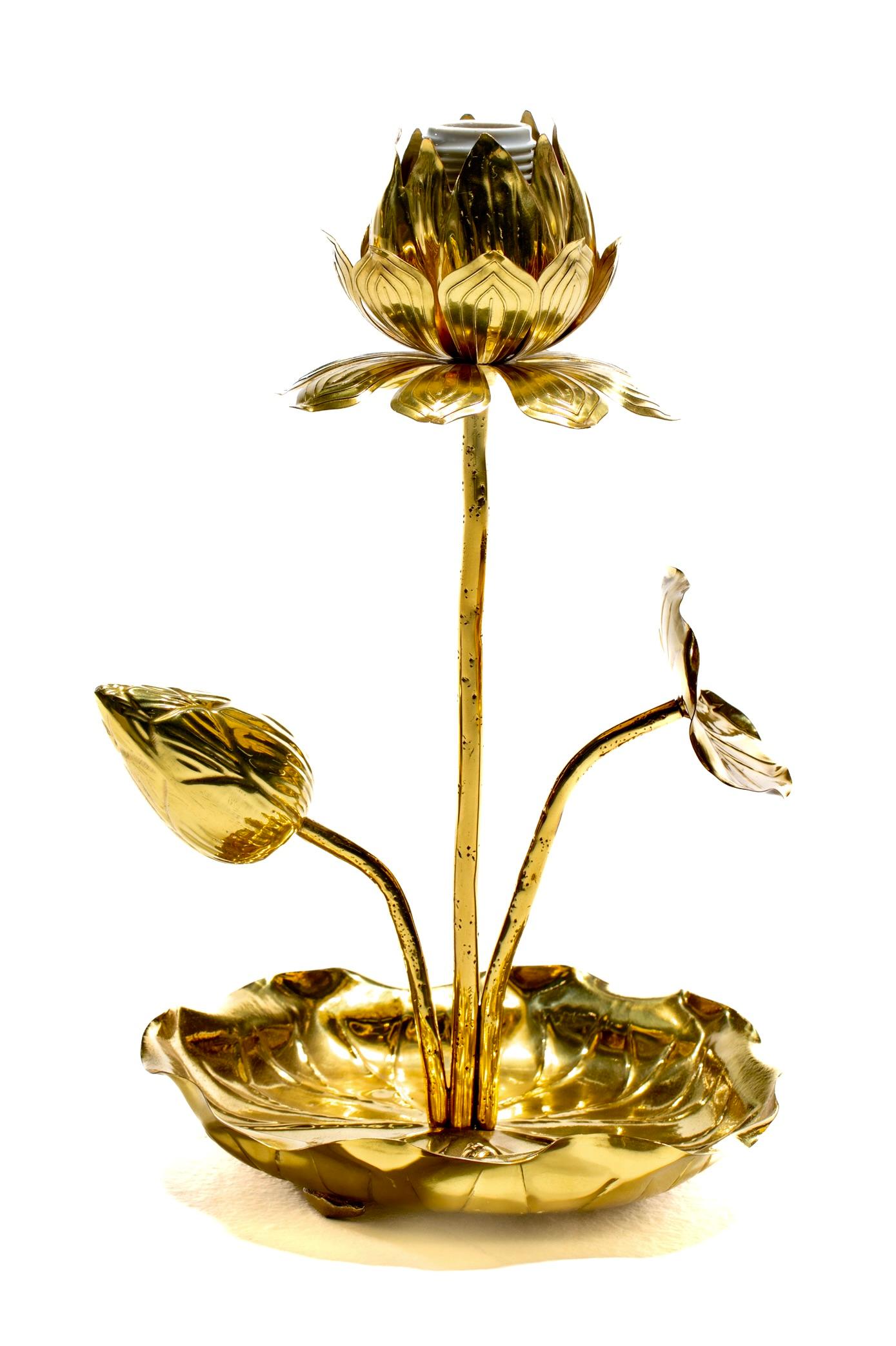 Kleine Hollywood-Regency- Lotusblumenlampe aus poliertem Messing von Feldman, um 1960 im Angebot 2