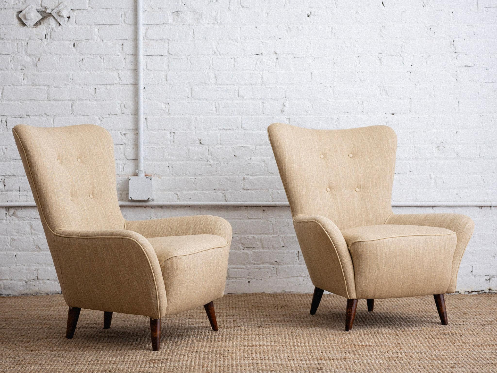 Mid-Century Modern Petite Italian Armchairs in Linen and Leather - a Pair For Sale
