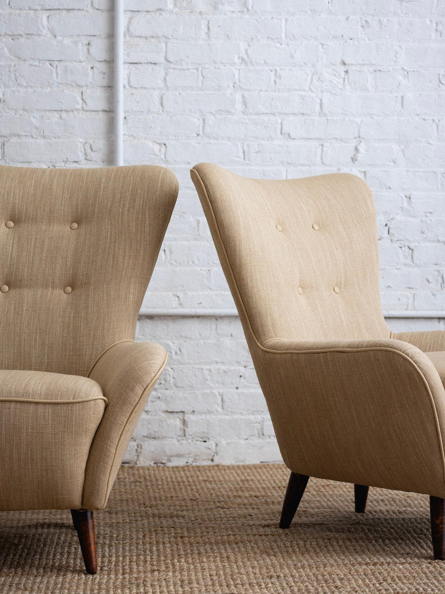 Petite Italian Armchairs in Linen and Leather - a Pair For Sale 2
