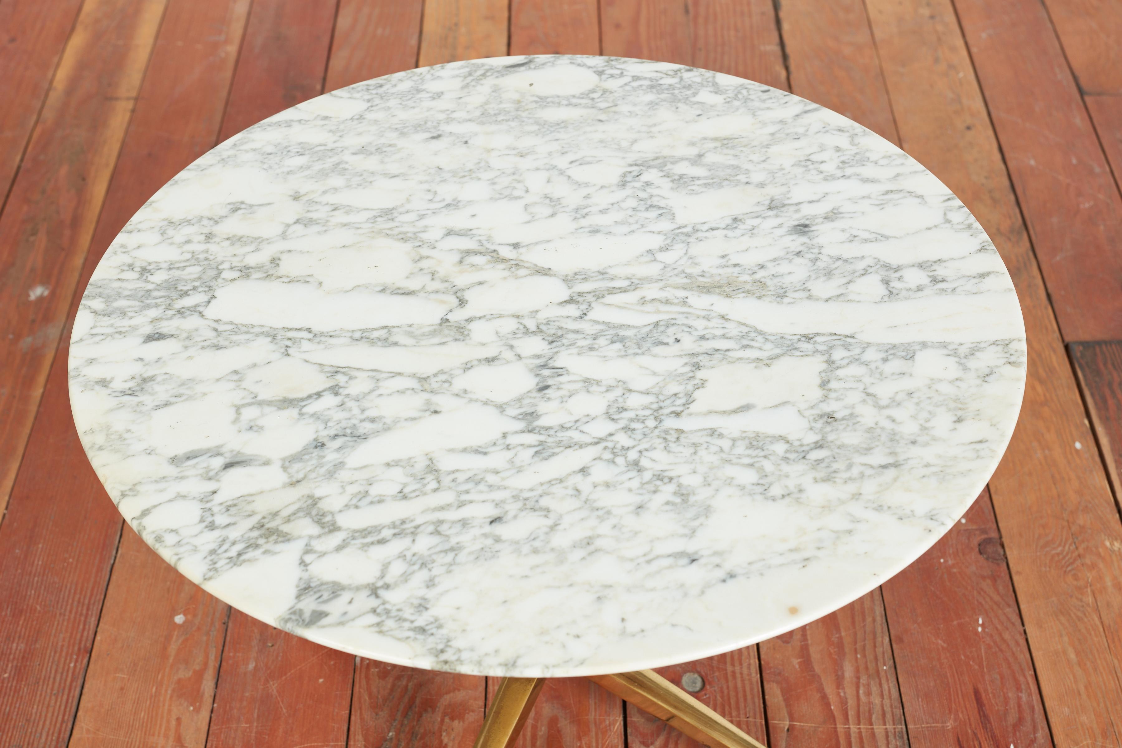 Mid-20th Century Petite Italian Marble Side Table For Sale