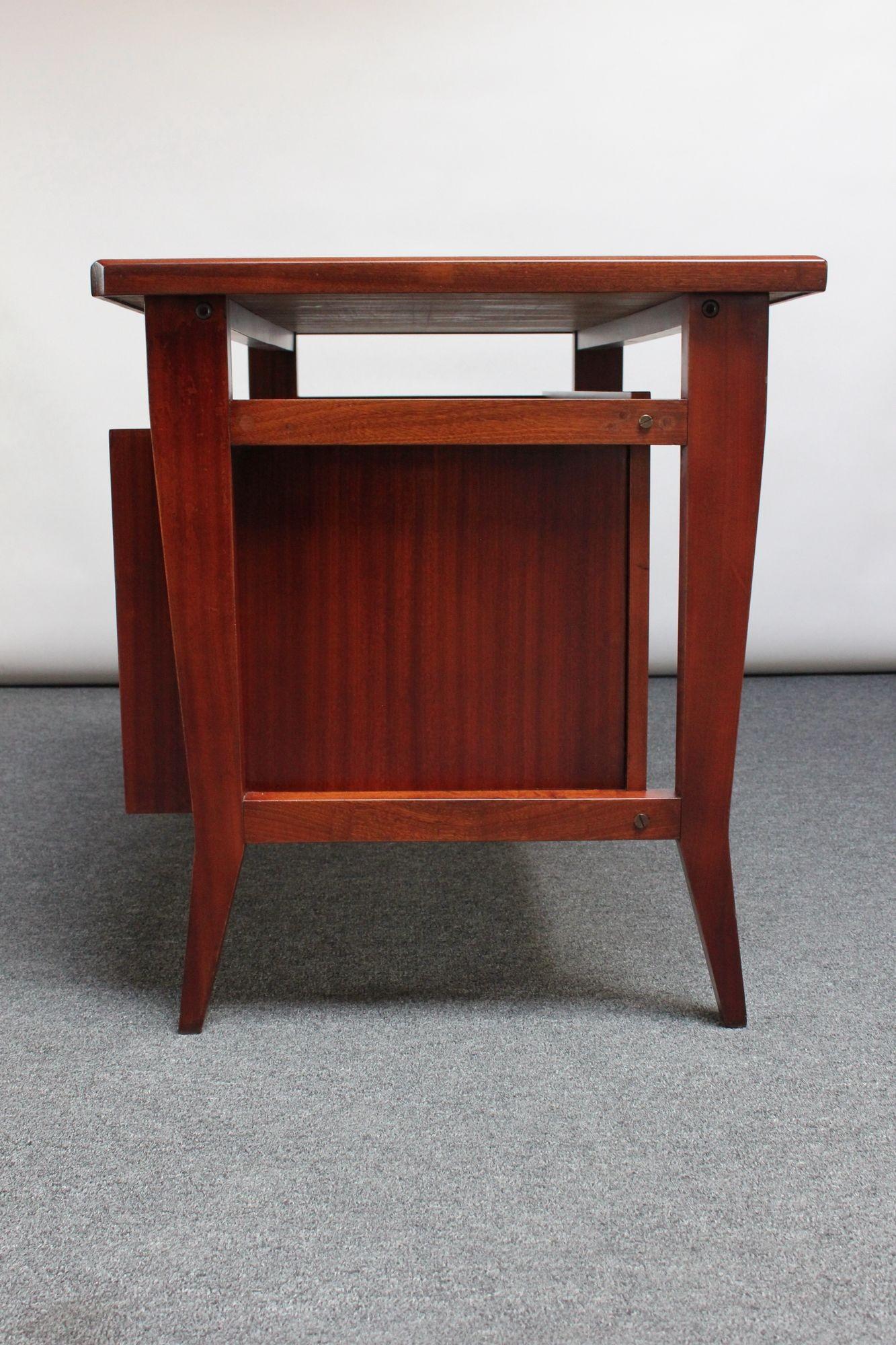 Mid-20th Century Petite Italian Modern Stained Mahogany Writing Desk by Gio Ponti for Schirolli For Sale
