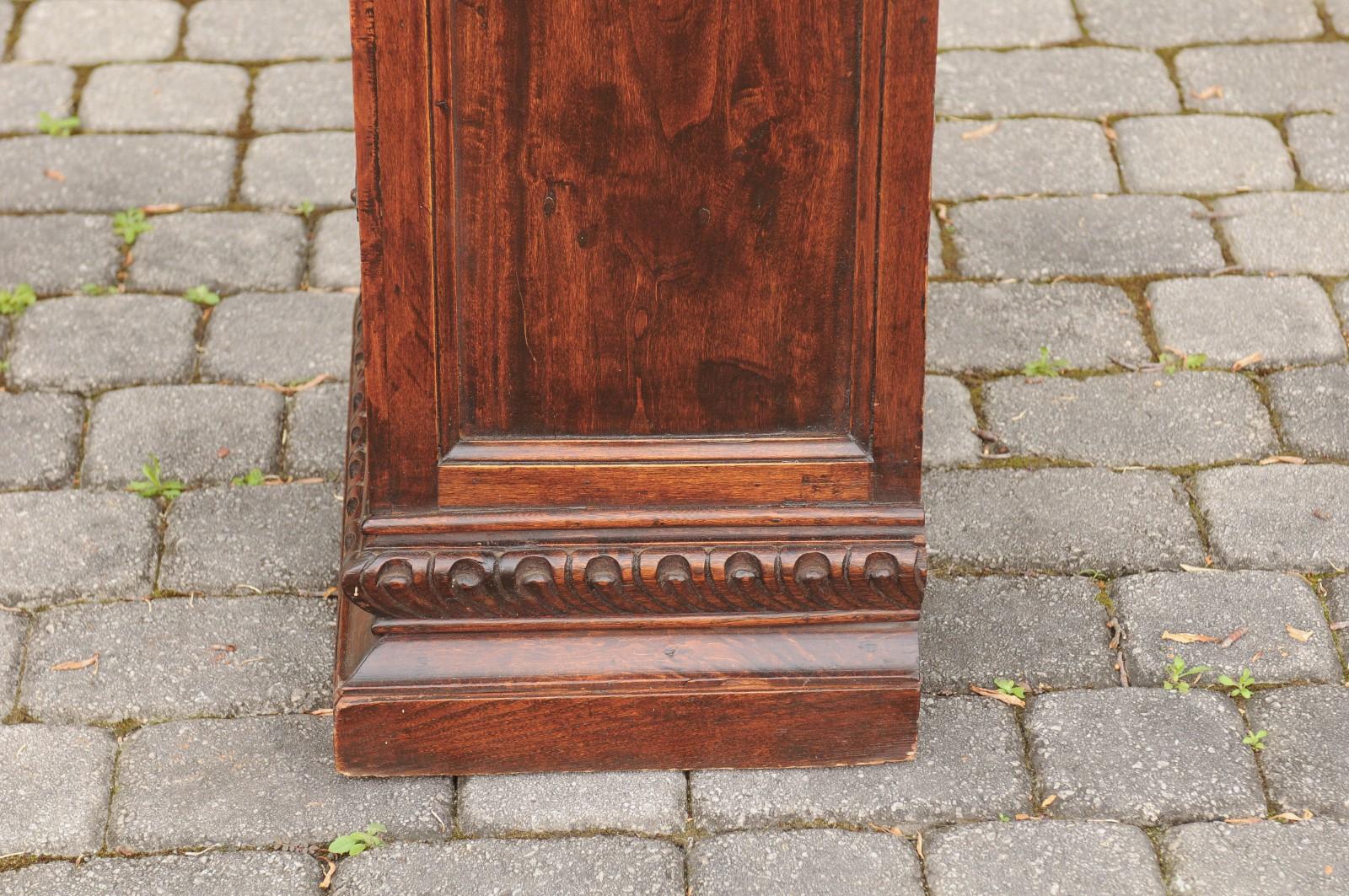 Petite Italian Walnut 1840s Commode with Three Drawers and Guilloche Motifs For Sale 7