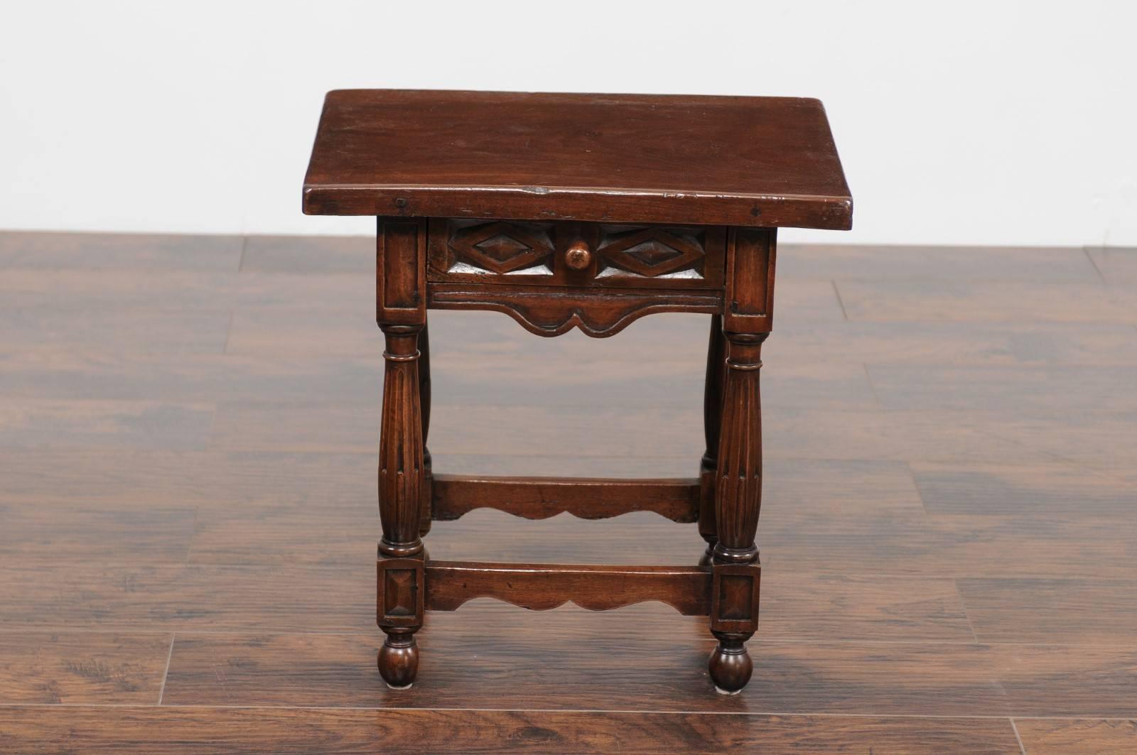 Petite Italian Walnut Side Table with Single Drawer and Fluted Legs, circa 1870 For Sale 1