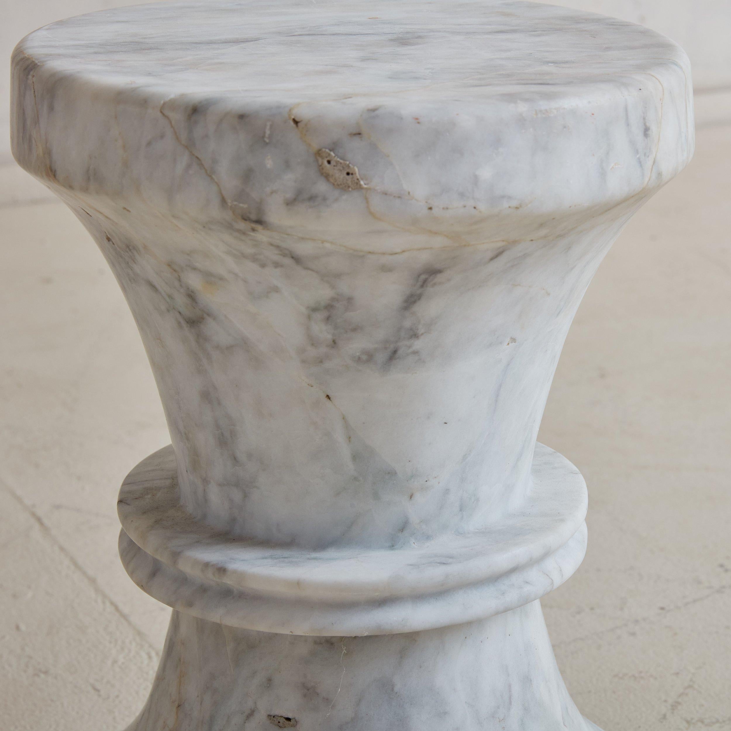Petite Italian White Carrara Marble Stool, Italy 20th Century For Sale 2