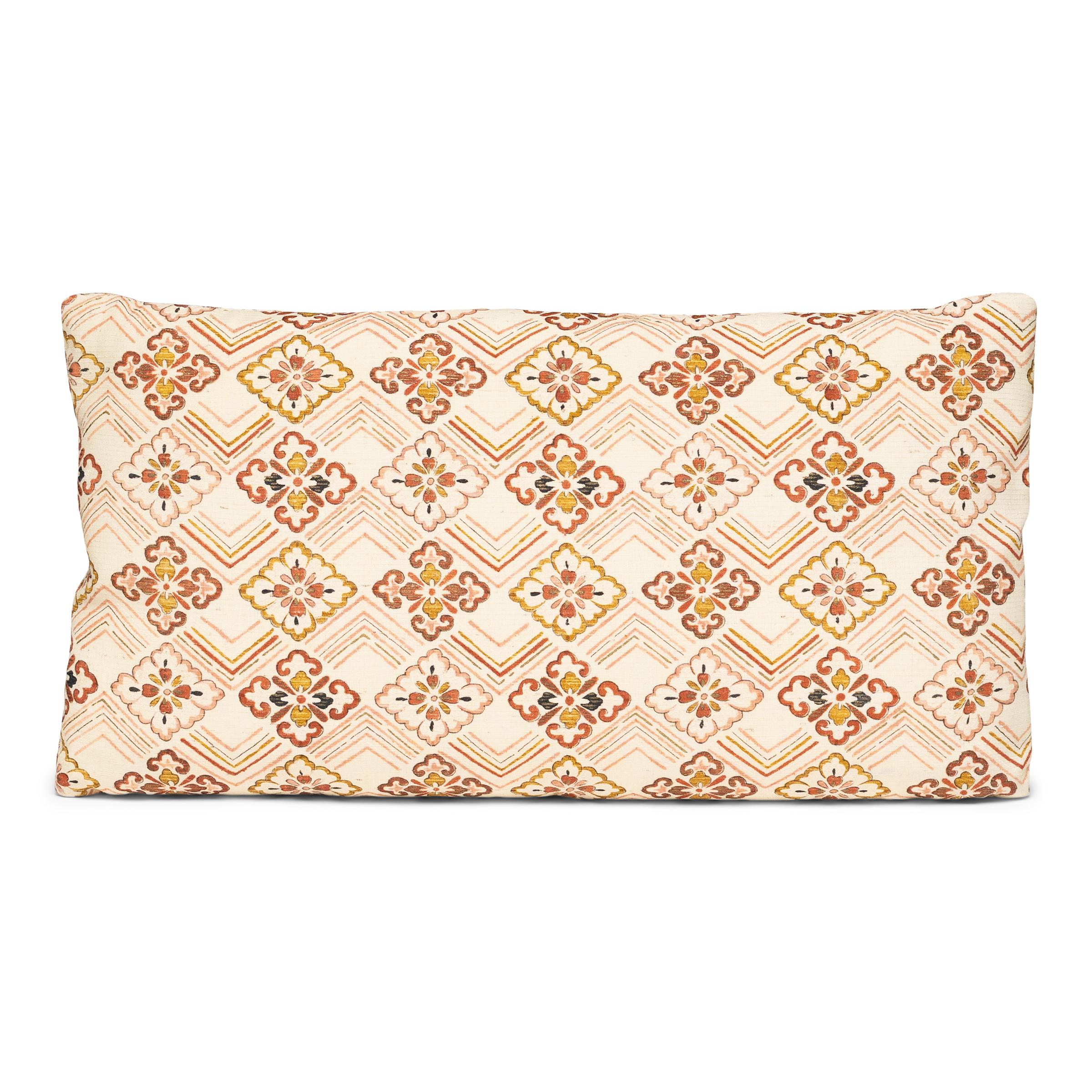 Petite Japanese Flower Diamond Pillow In Good Condition For Sale In Chicago, IL