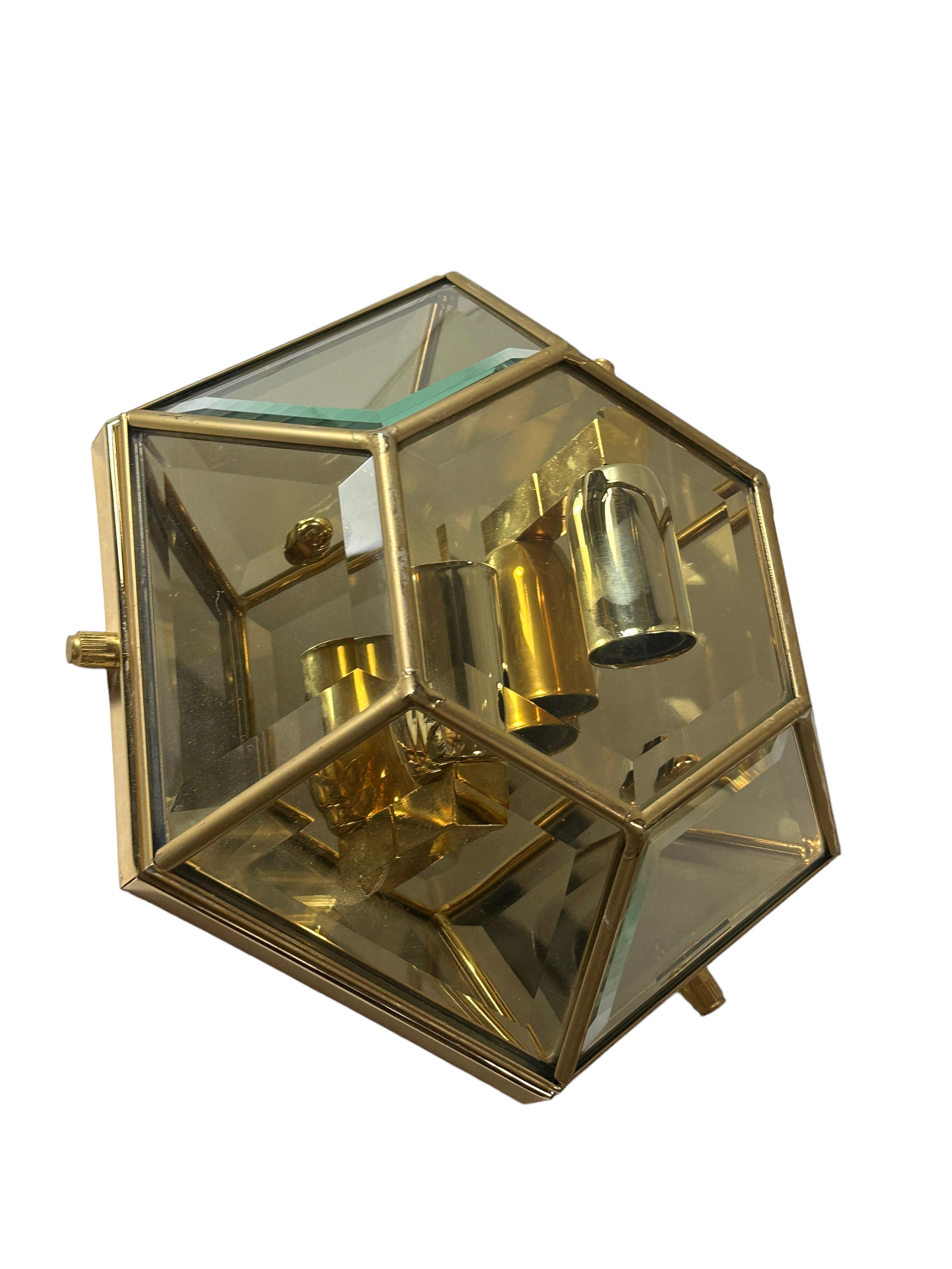 Petite Mid-Century Modernist Octagonal Flush Mount Brass and Faceted Glass In Good Condition For Sale In Nuernberg, DE