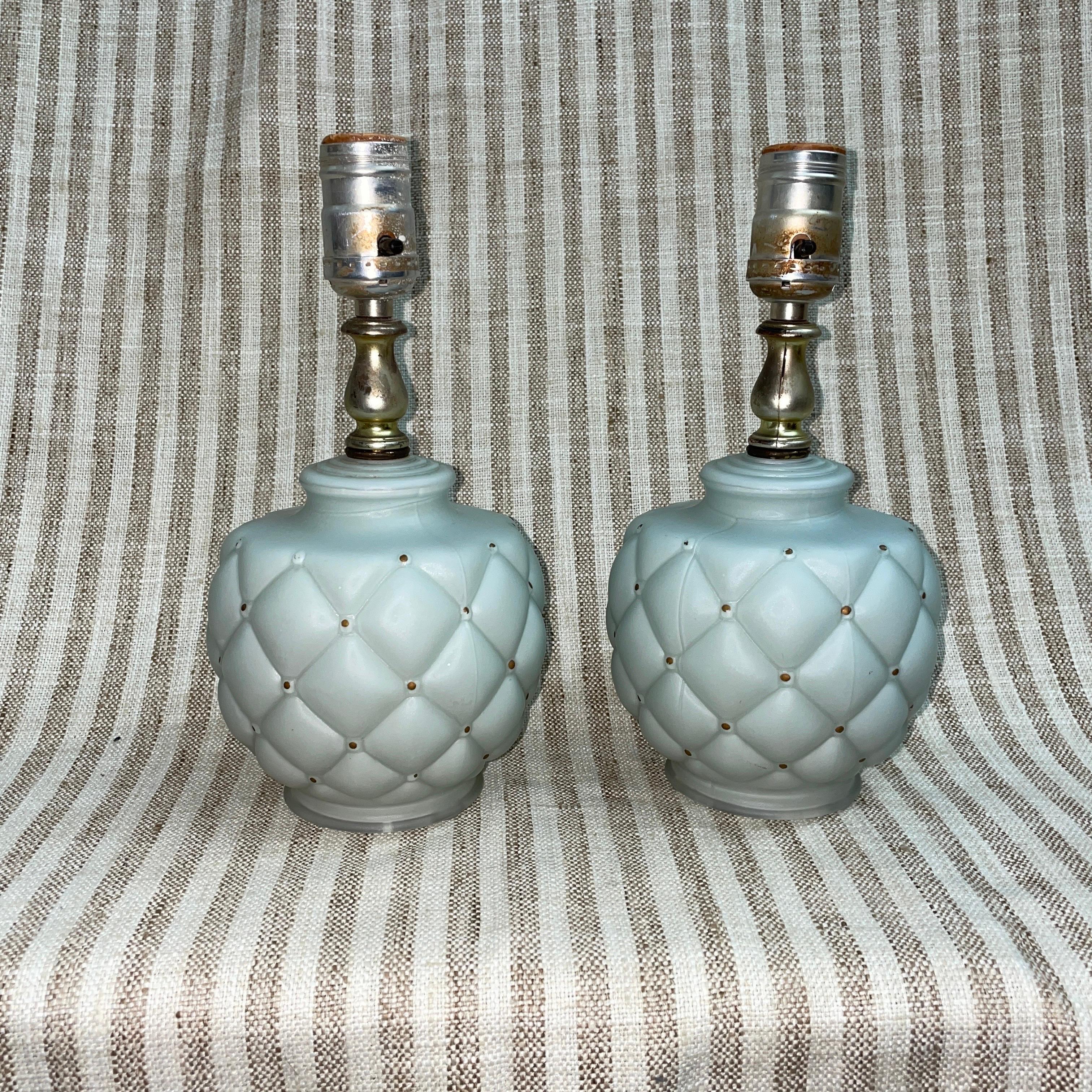 Petite Mid Century Quilted Glass Table Lamps- a Pair In Good Condition In Cordova, SC