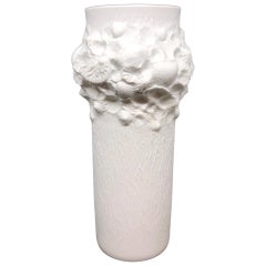 Petit vase fossile biscuit du milieu du siècle dernier en porcelaine Kaiser, Allemagne, 1970