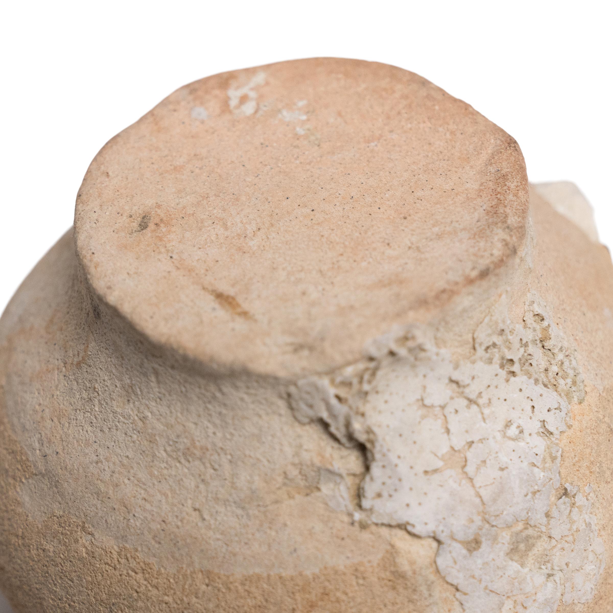 Kleines Ming-Schiffswrack-Medizingefäß, um 1500 (Chinesisch) im Angebot