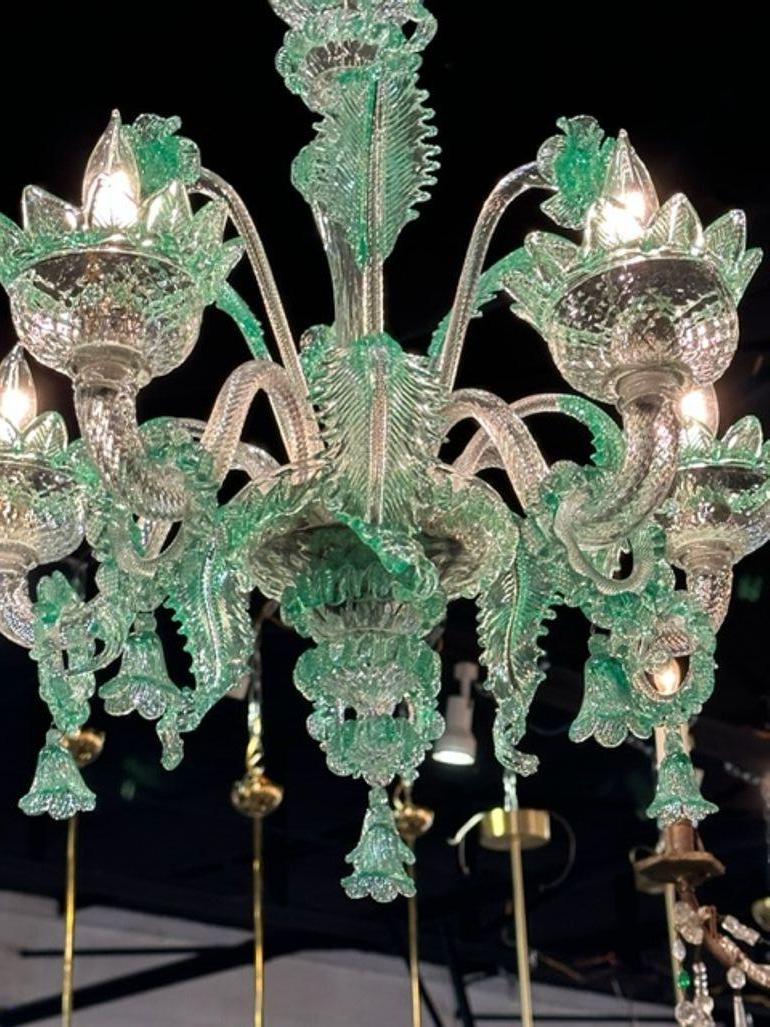 XXIe siècle et contemporain Petit lustre vénitien vert menthe en vente