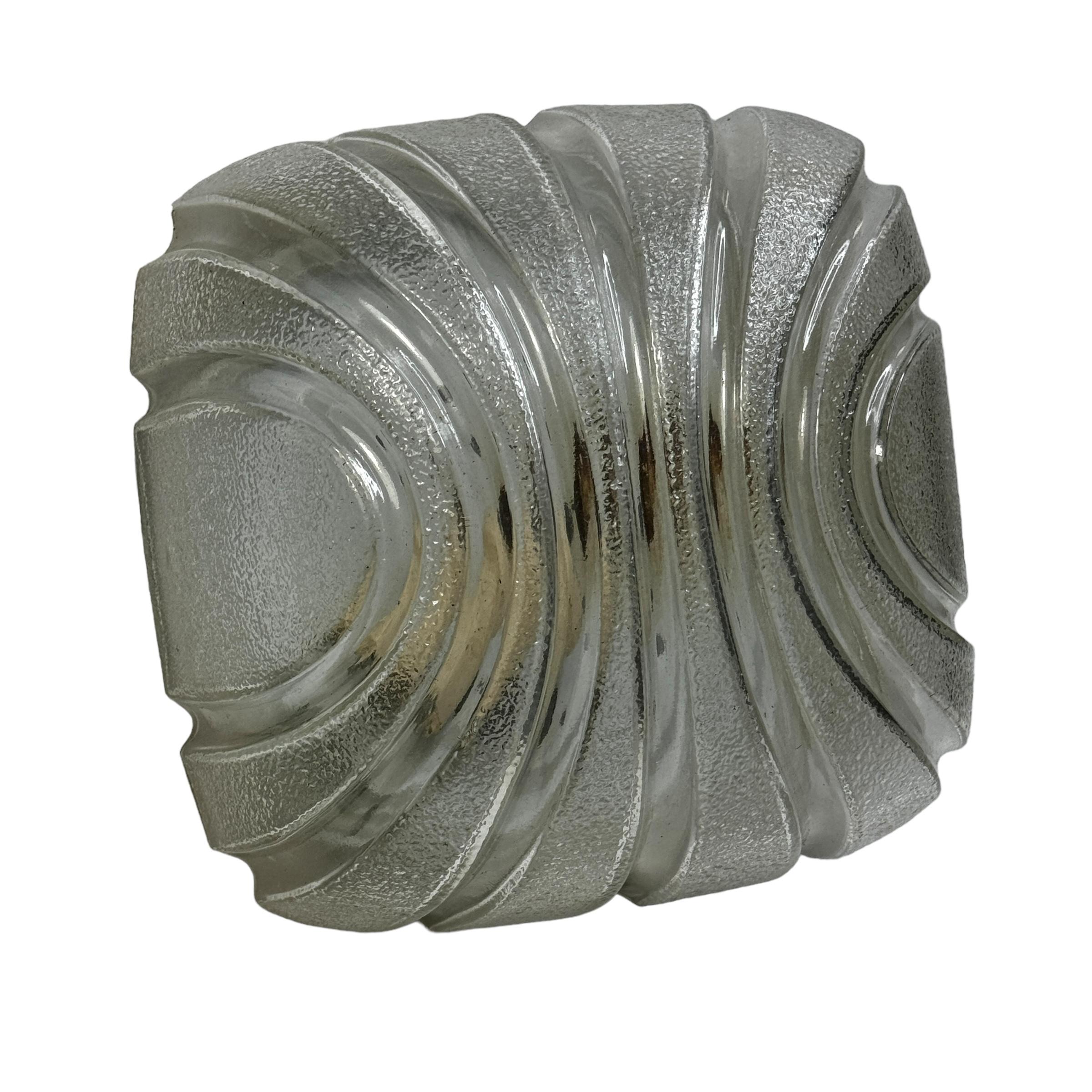Petite Modernist Futuristic Square Ice Glass Flush Mount, 1980s In Good Condition For Sale In Nuernberg, DE