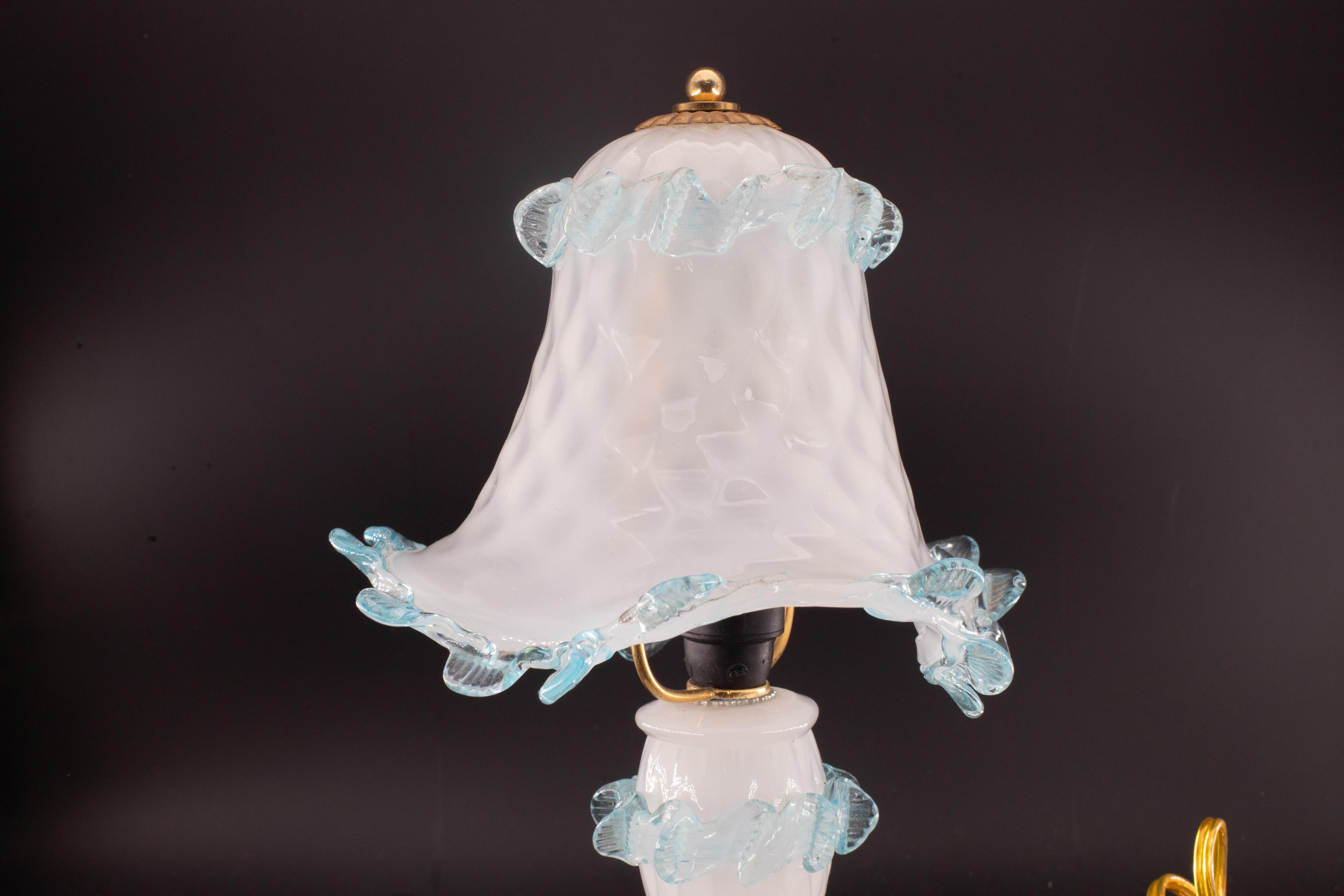 Petite Murano Blu et Trasparent  Lampes de table verre bullé en vente 1