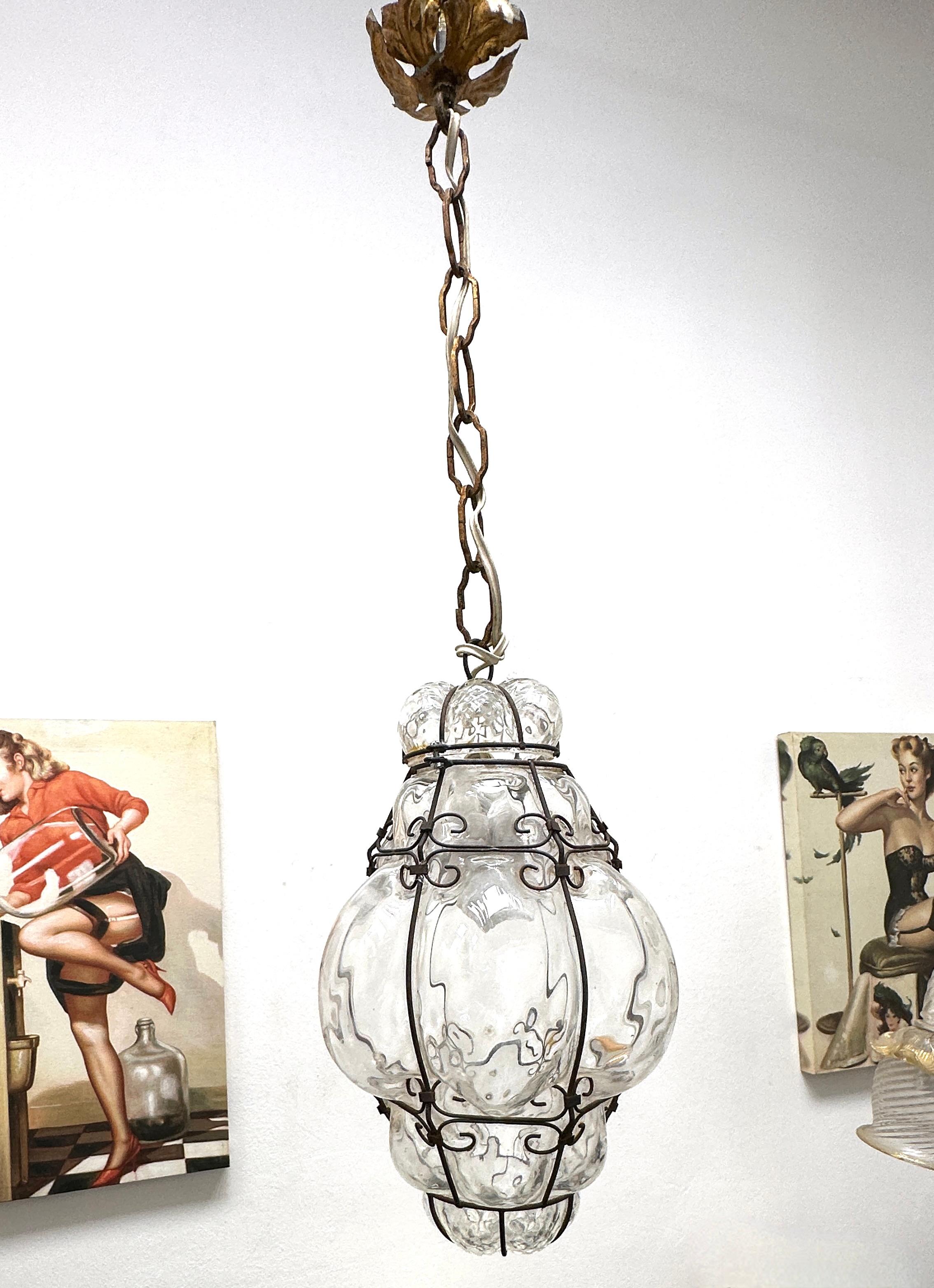 Petite lampe à suspension en verre de Murano en cage, années 1930, Italie vintage Bon état à Nuernberg, DE