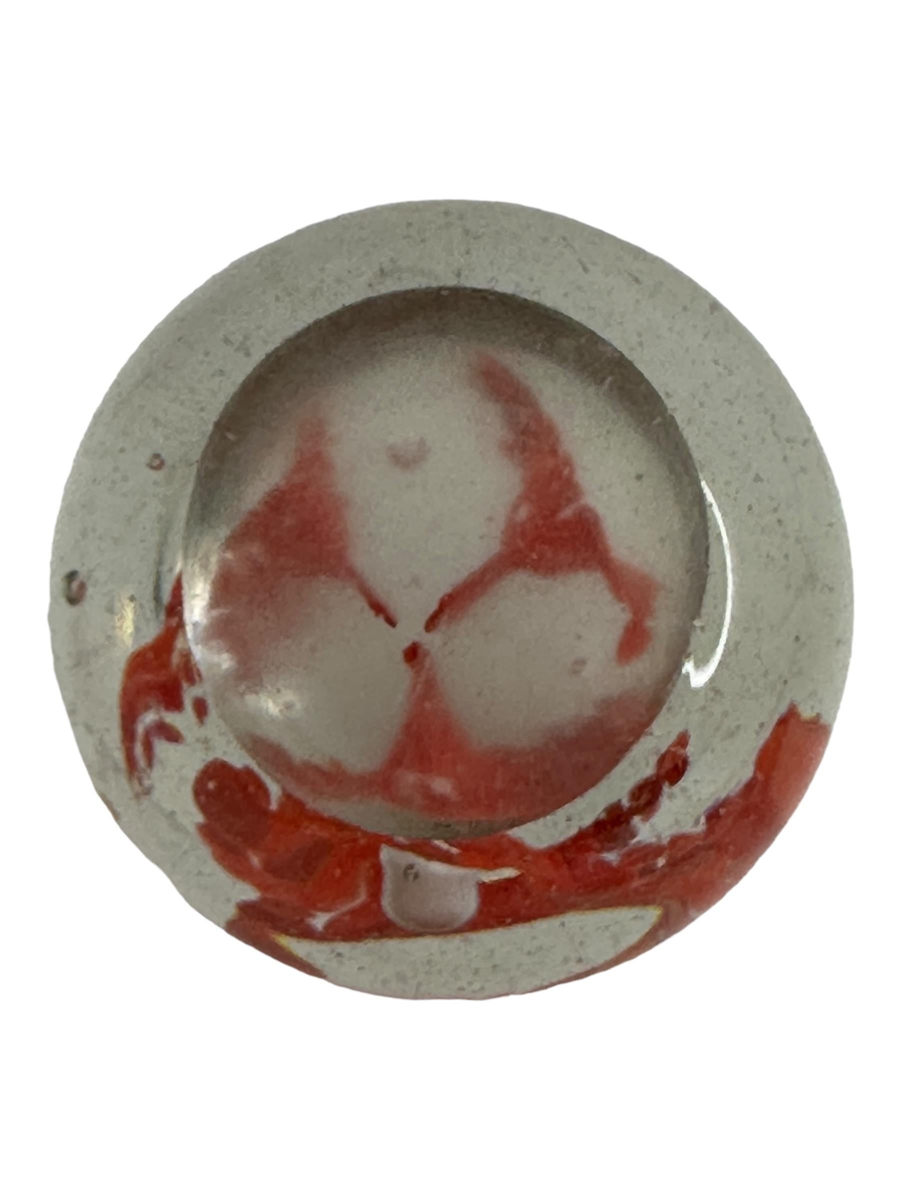 Petite Murano Glass Paperweight Flower inside Mid-Century Modern, Italia anni '1960 in vendita 1