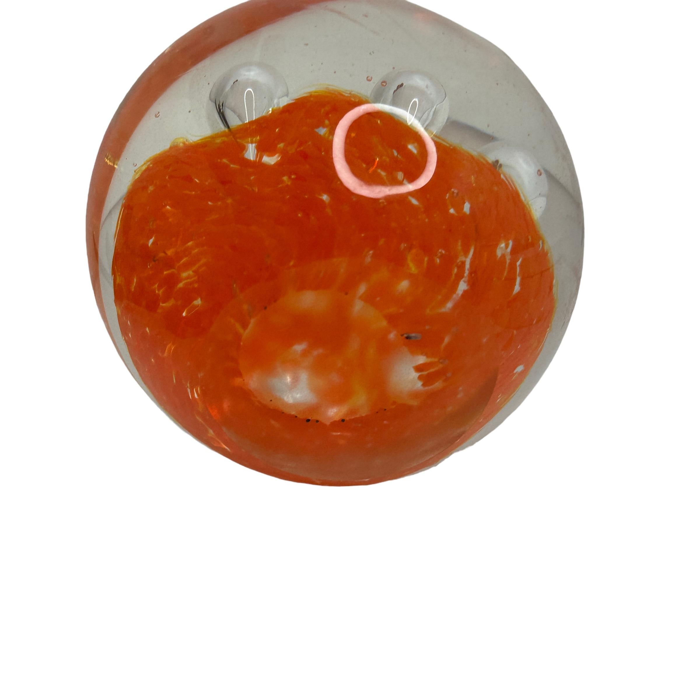 Petite Murano Glass Paperweight Mid-Century Modern, Italy 1980s For Sale 2