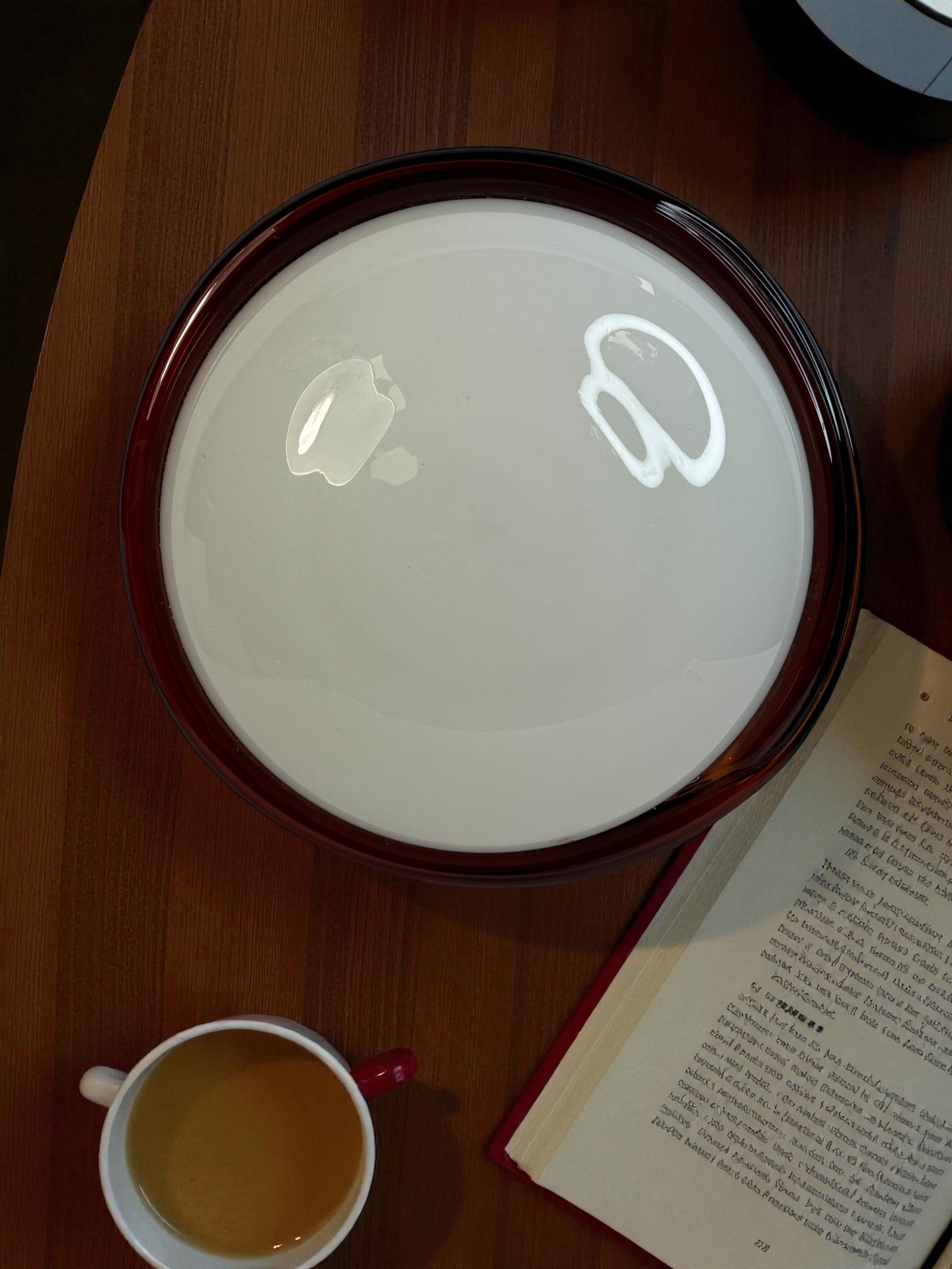 Petite Murano Opalglas & Brown Stripe Flush Mount Made by Itre Italien 1980er im Zustand „Gut“ im Angebot in Nuernberg, DE