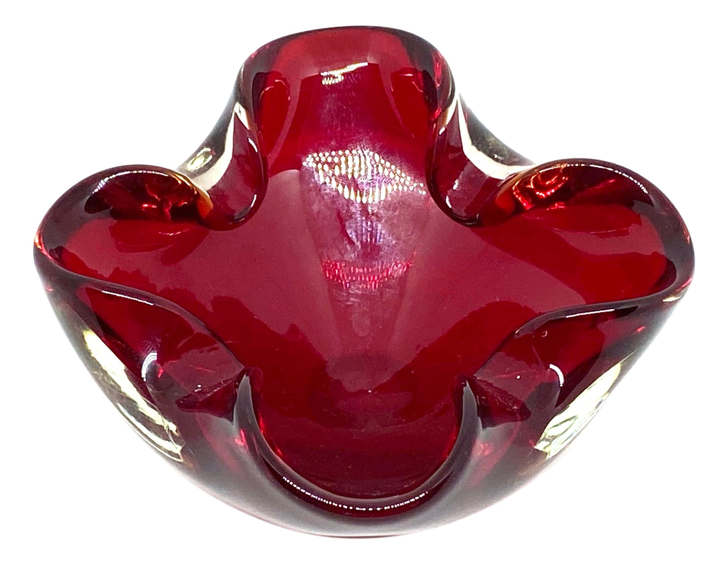 Italian Petite Murano Sommerso Ruby Red Glass Bowl Catchall, Vintage, Italy, 1970s