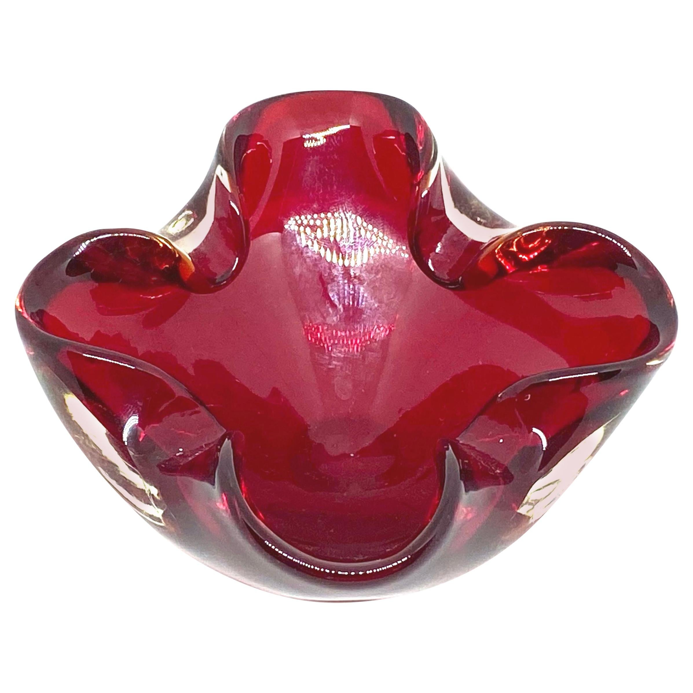 Petite Murano Sommerso Ruby Red Glass Bowl Catchall, Vintage, Italy, 1970s