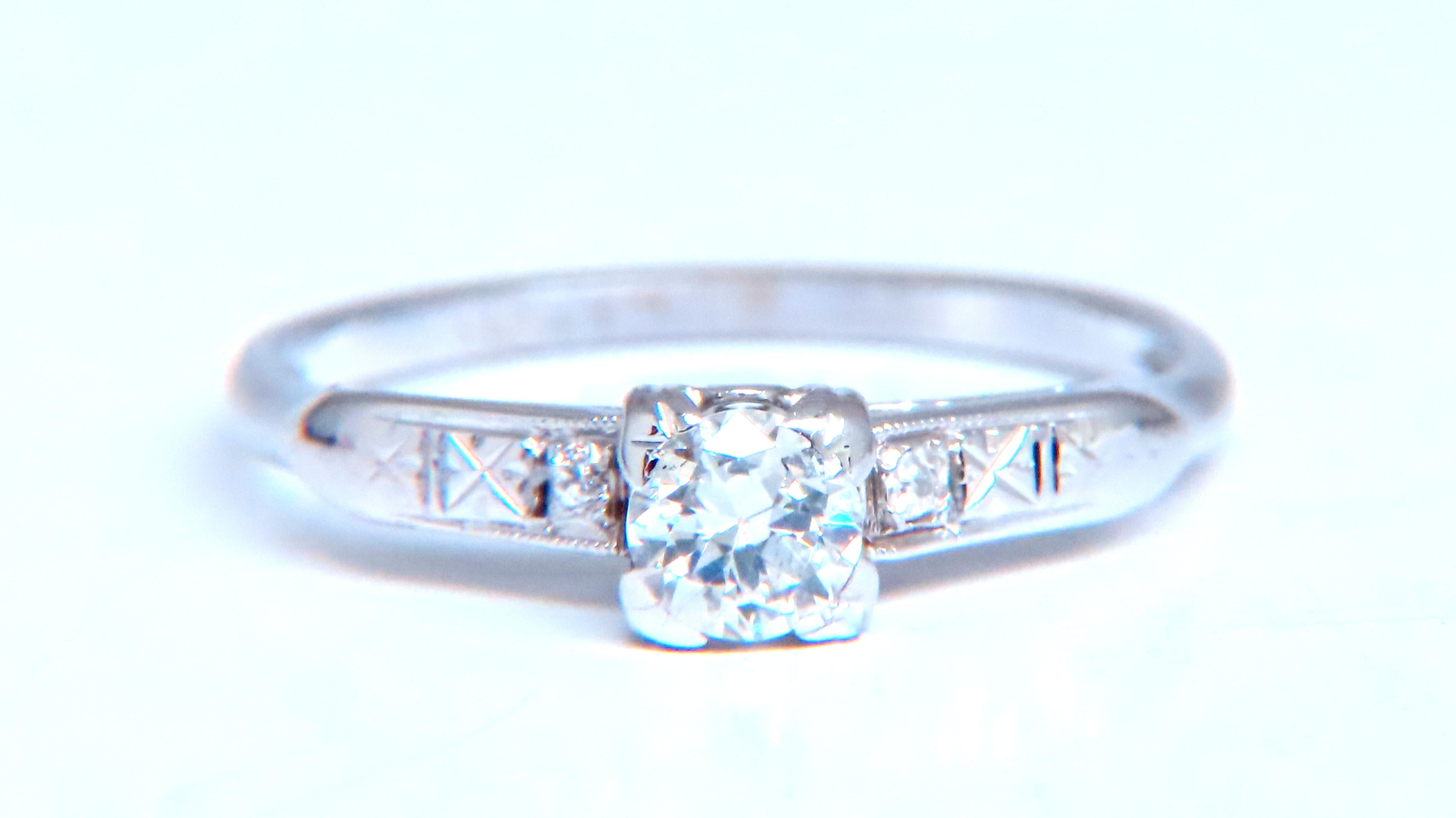 natural 0.25ct round brilliant diamond
g-color vs-2 clarity 
14kt white gold 1.5 grams 
derth of ring: 5mm 
size 6.25