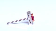 Kleine Ohrstecker mit natürlichen Rubinen und Diamanten im Cluster-Design, 14-Karat-Gold, 12379**