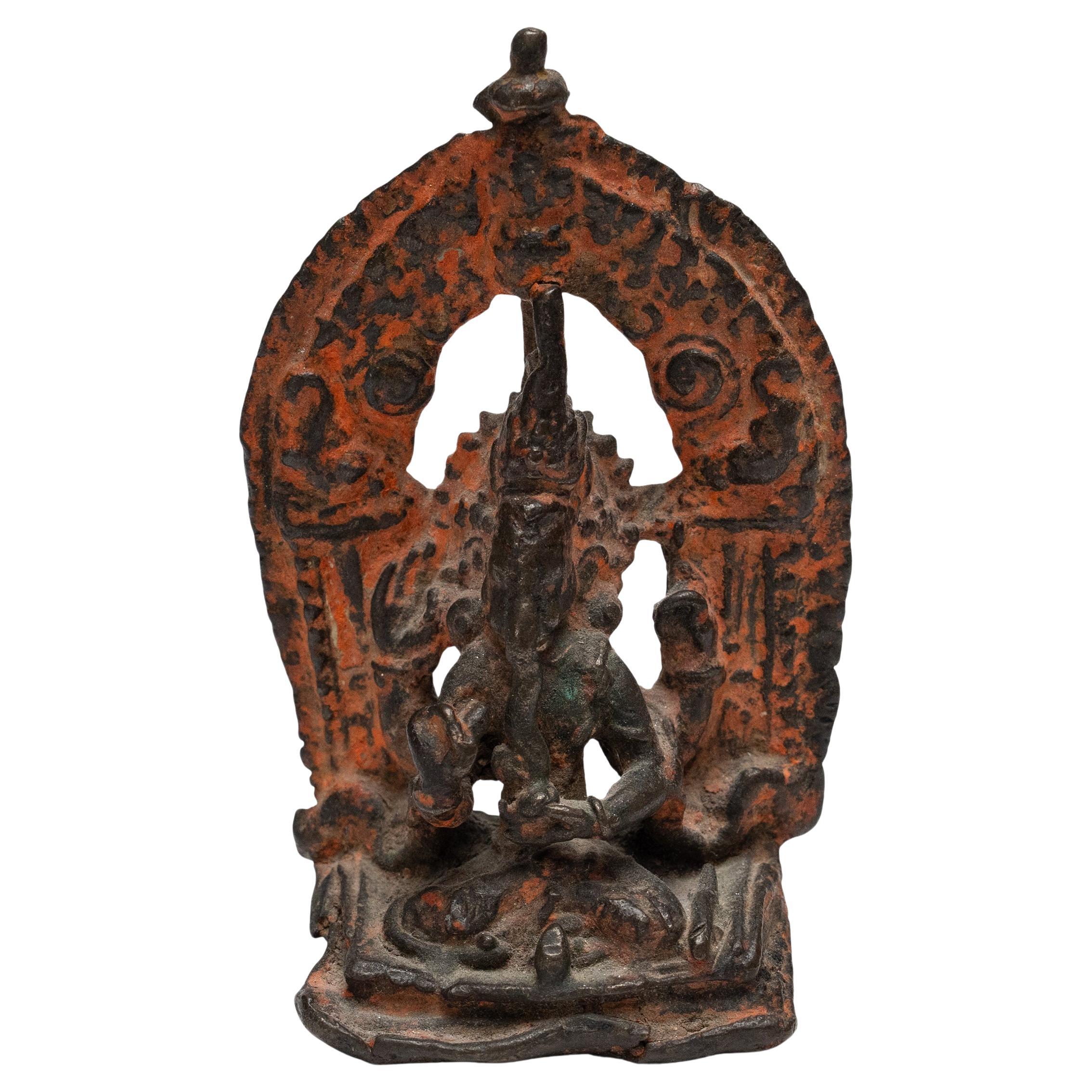 Pequeño relicario nepalí de bronce de Ganesha, c. 1700