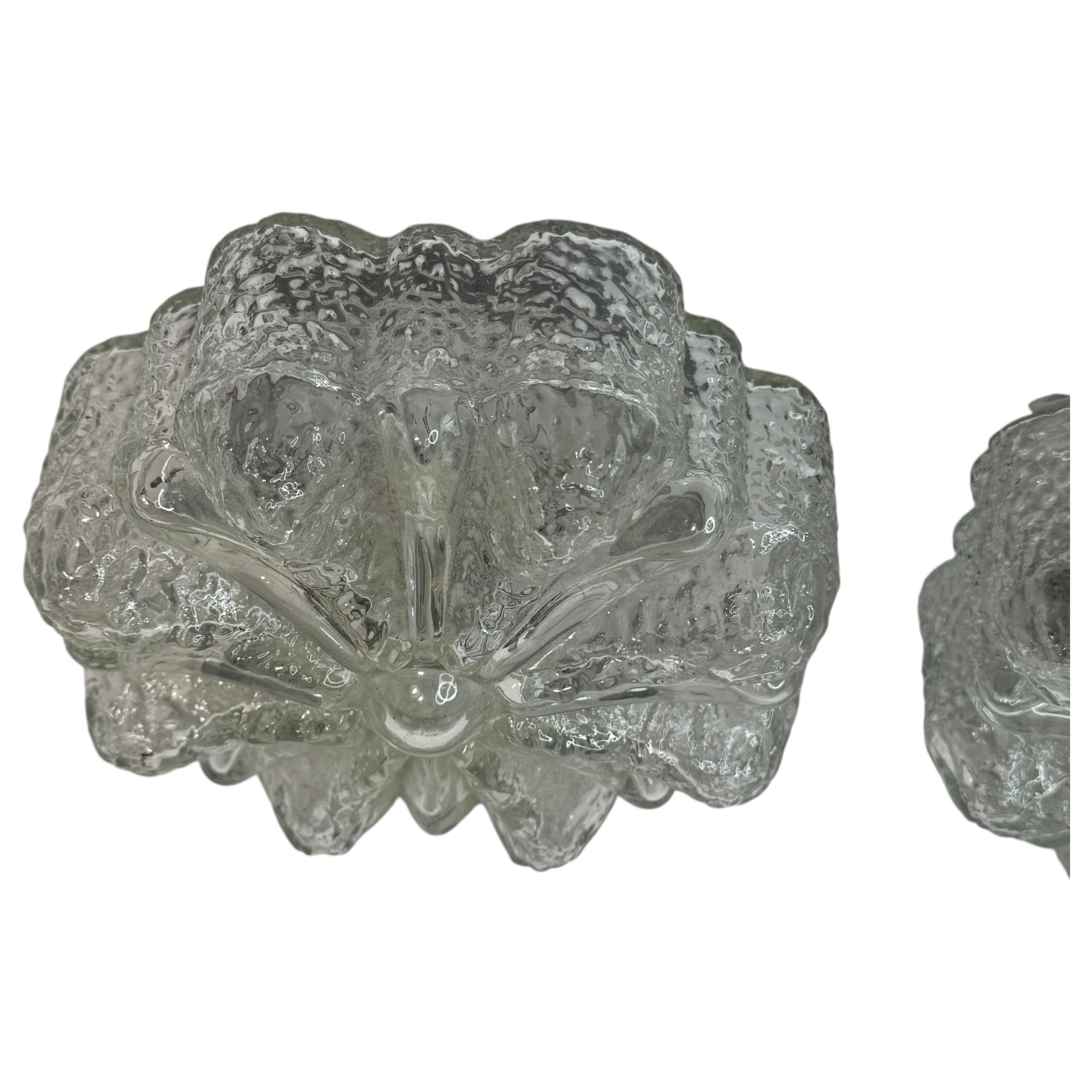 Petite paire de montures encastrées en verre transparent en forme de fleur, Allemagne, années 1960 en vente 3