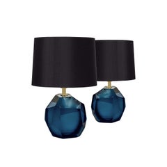 Coppia di lampade da tavolo in vetro di Murano sfaccettato blu intenso 2024