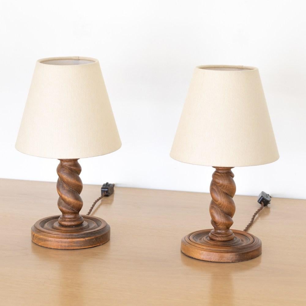 Petite Pair of French Carved Wood Lamps For Sale 4