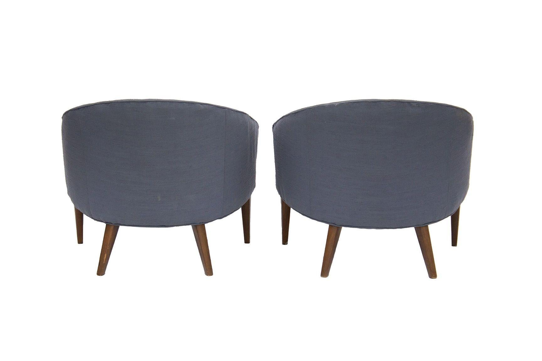 Petite Pair of Tufted Mid-Century Armchairs For Sale 5