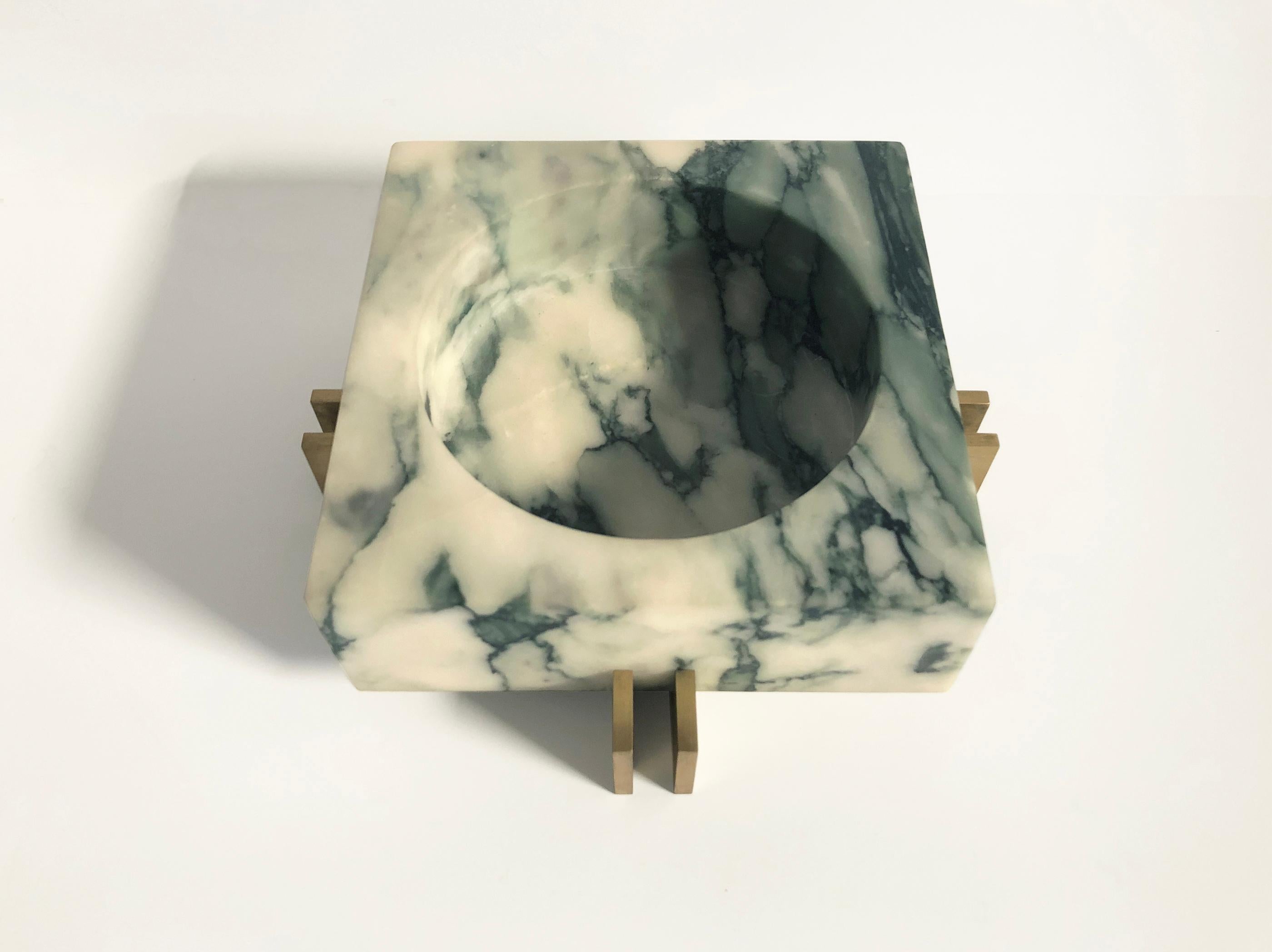 Australian Petite Parallel Bowl in Marble and Brass For Sale