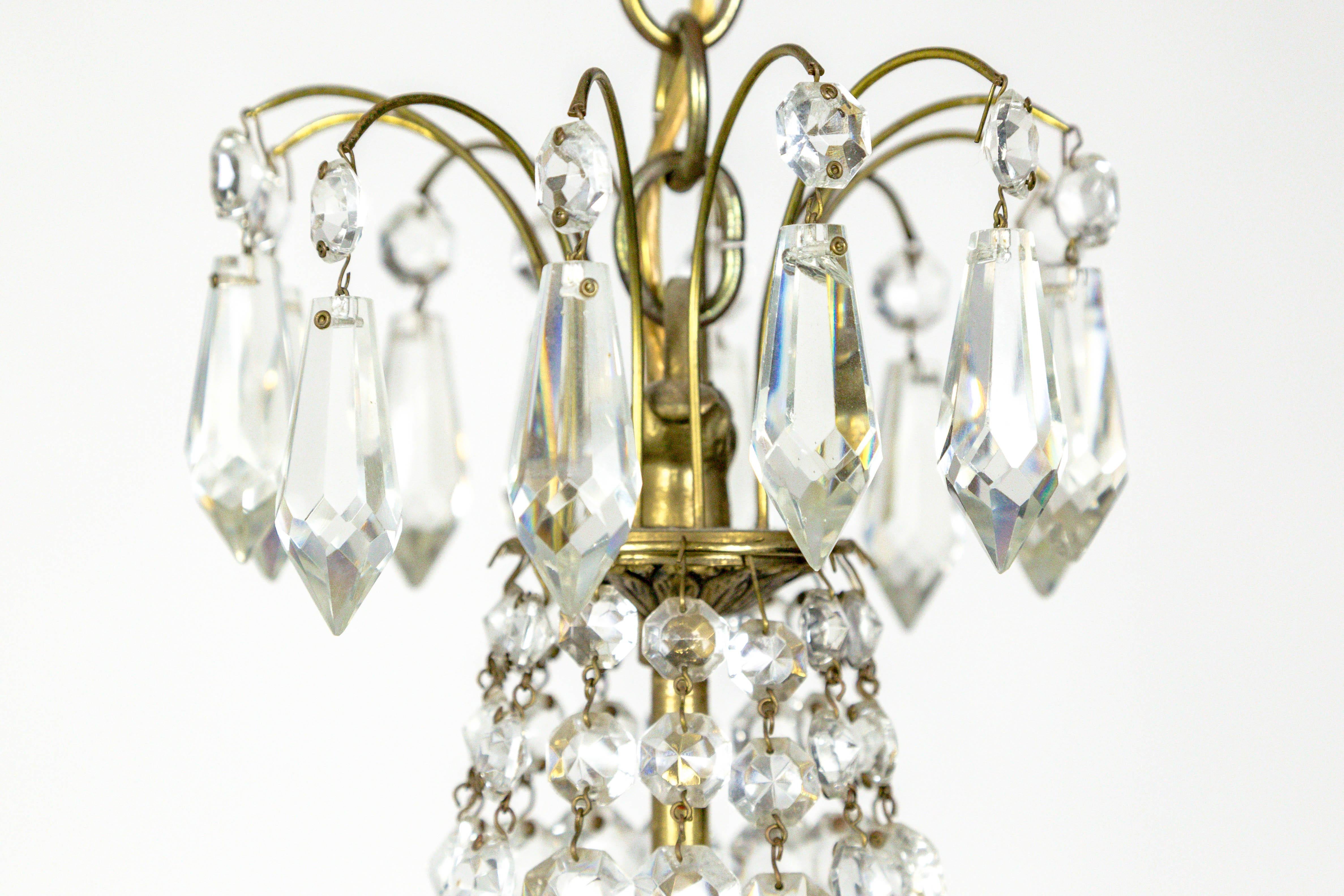 Petite Regency Style Crystal Tent and Bag Chandelier In Good Condition In San Francisco, CA