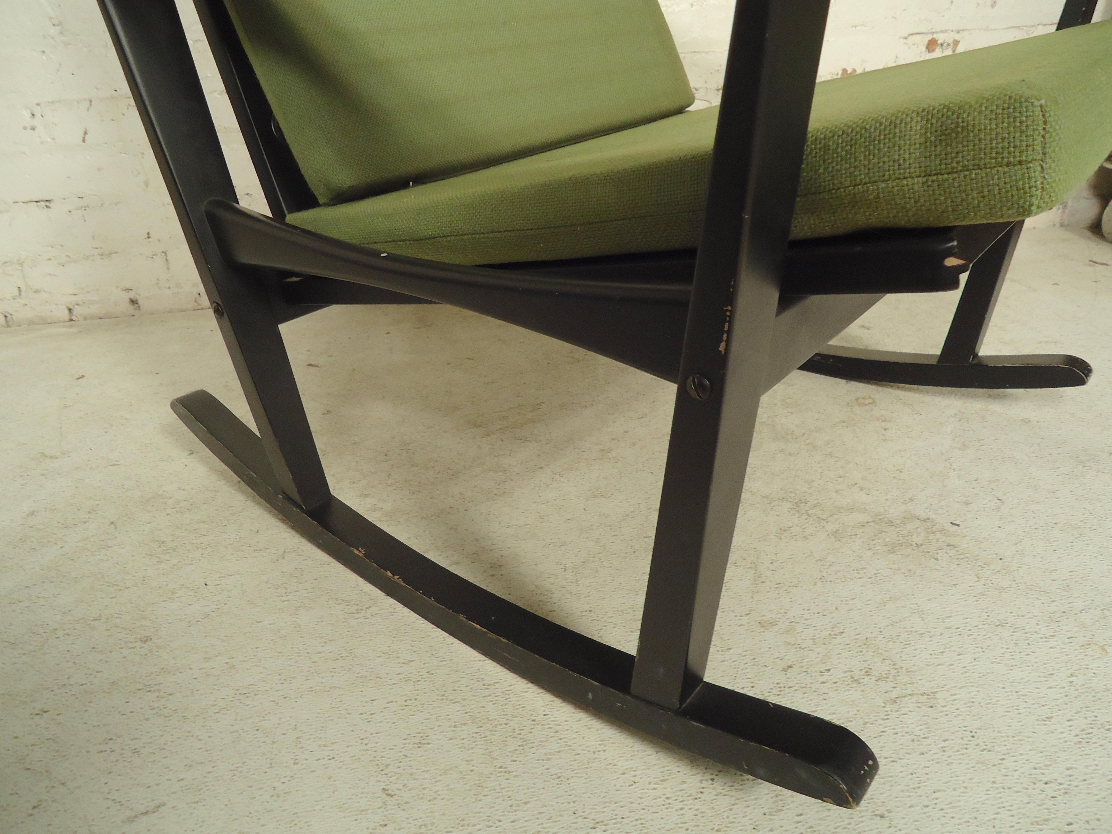 Mid-Century Modern Model 66 Rocking Chair by M. Nissen for Pastoe For Sale