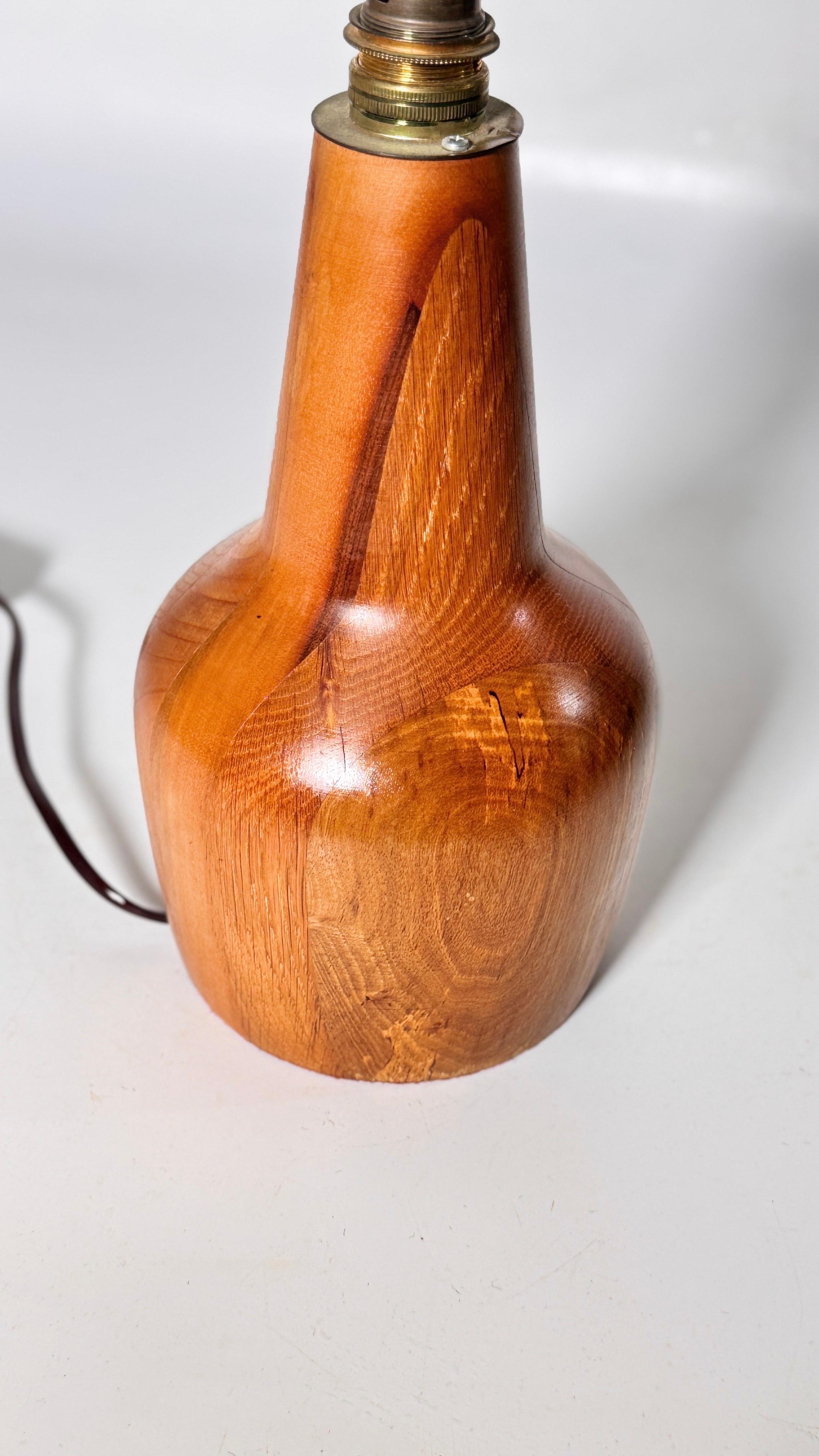 Petite Scandinavian-Style Table Lamp, Pear-Shaped Light Wood, 1960s For Sale 2