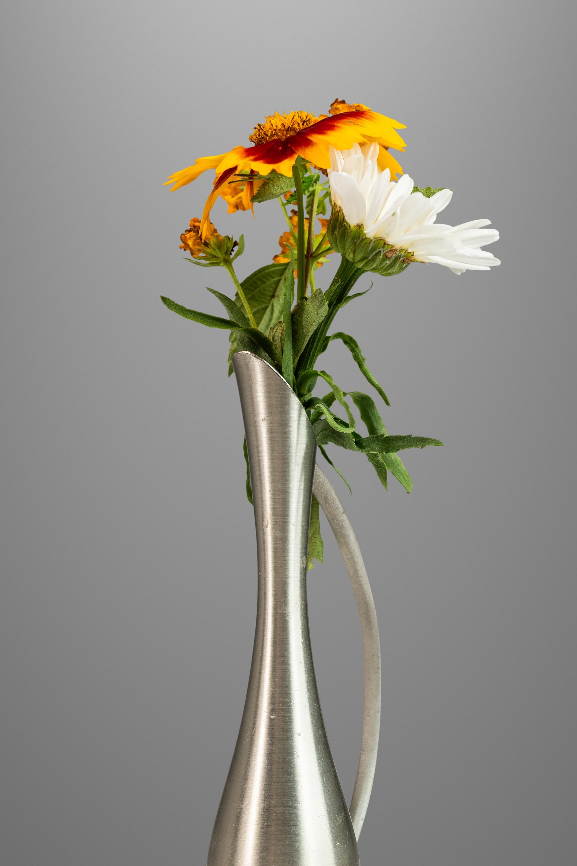 Petite Sculptural Solid Pewter Vase by Metaalwarenfabriek , Holland, c. 1960s For Sale 7